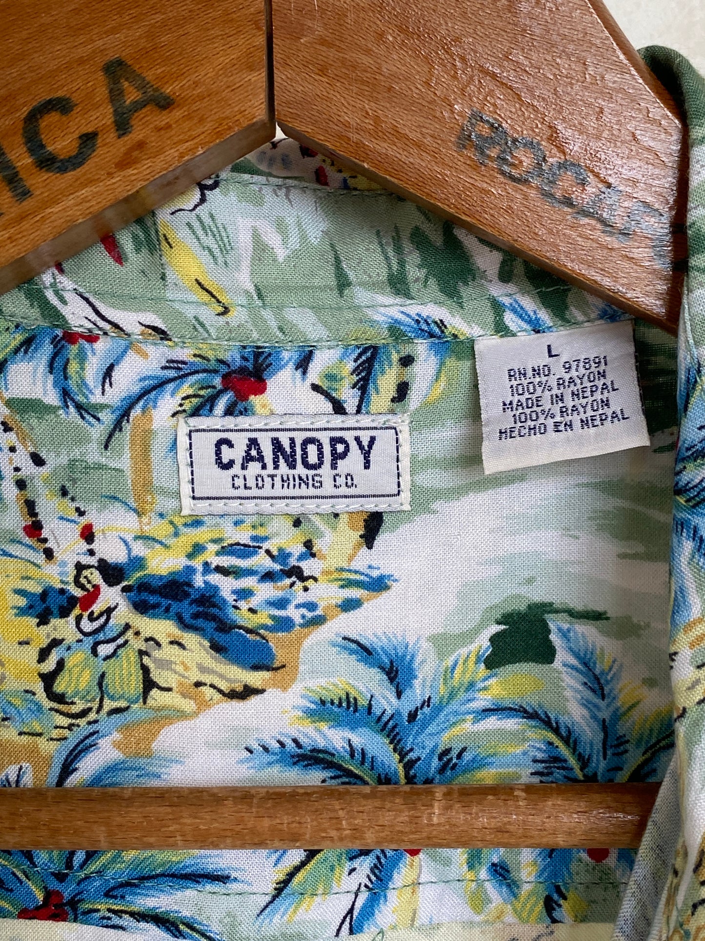 Size Large. Vintage 90s Hawaiian shirt - USA Vintage Bcn