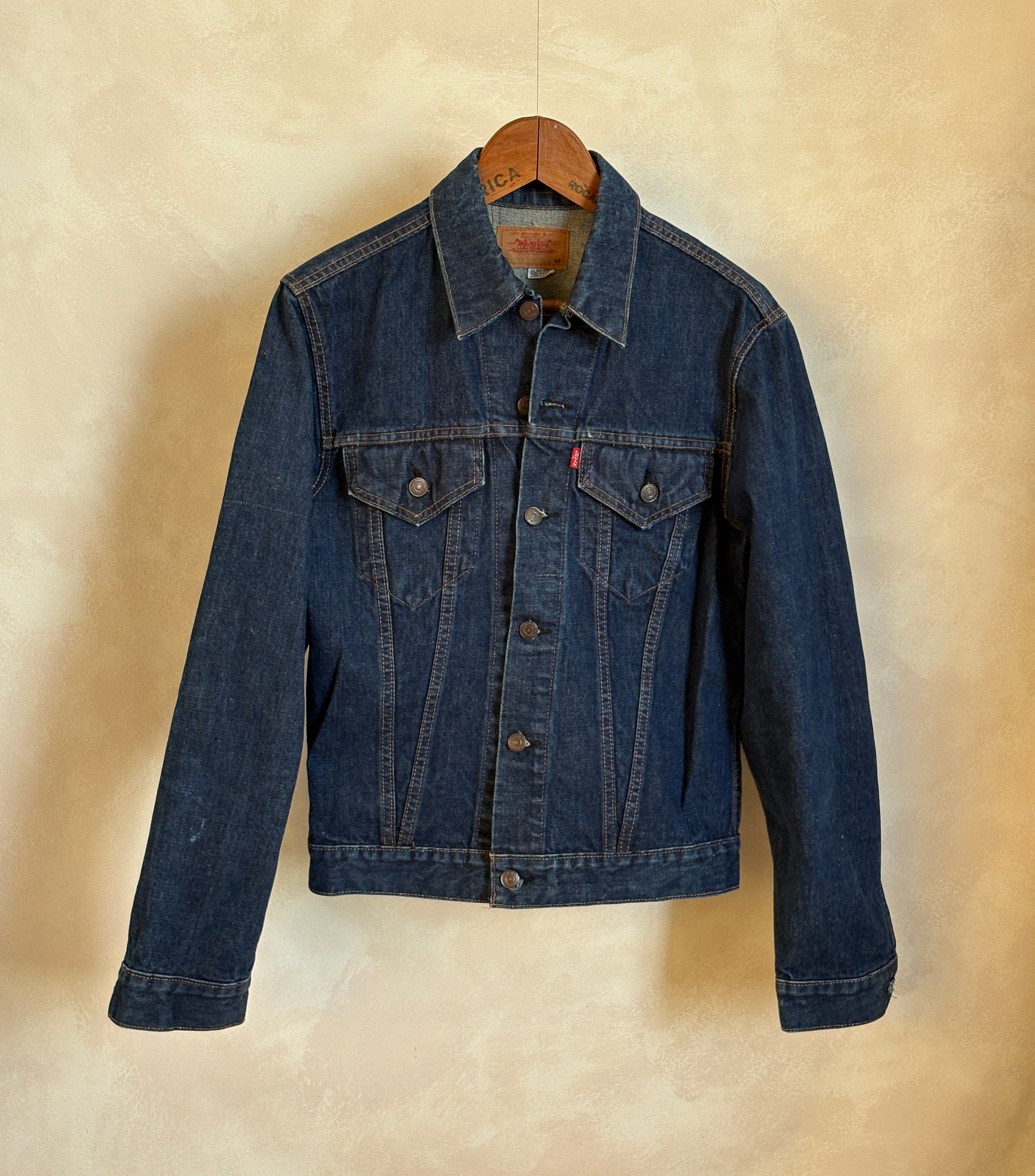 Size 40US / 50EU . Vintage 70s Levis single stitch jacket Made in USA. - USA Vintage Bcn
