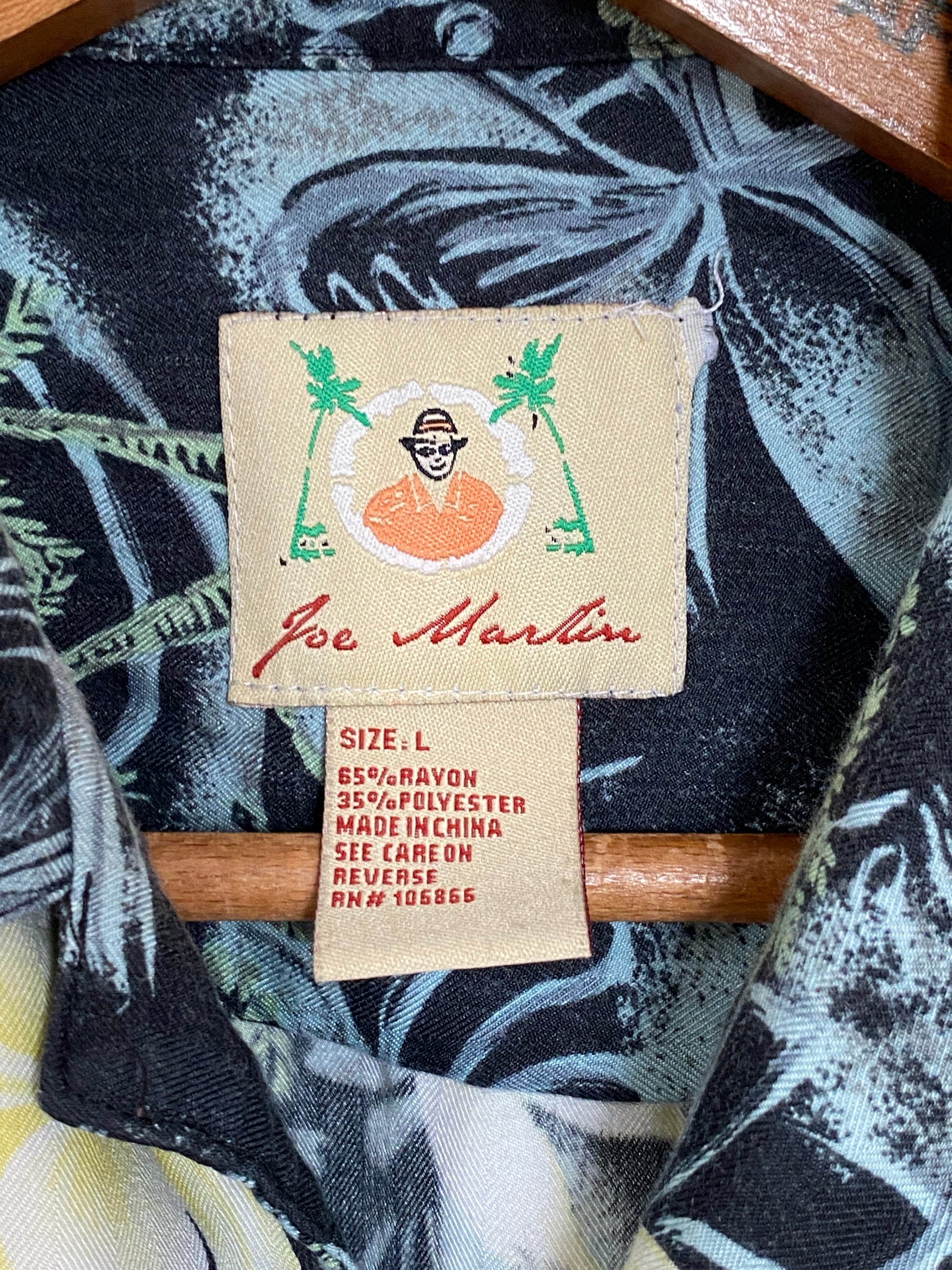 Size Large. Vintage 90s Hawaiian shirt - USA Vintage Bcn