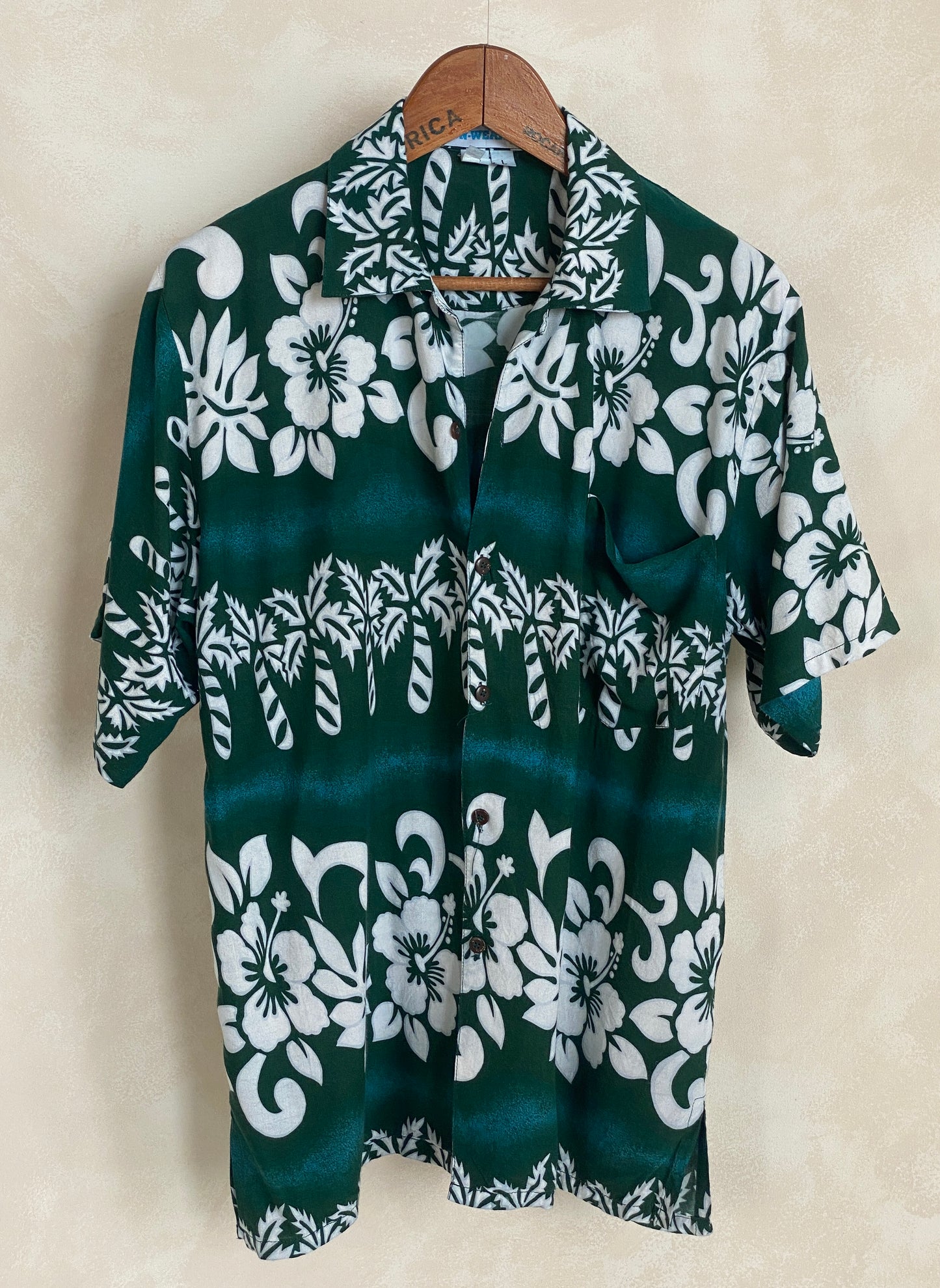 Size Large. Vintage 90s Hawaiian shirt - USA Vintage Bcn