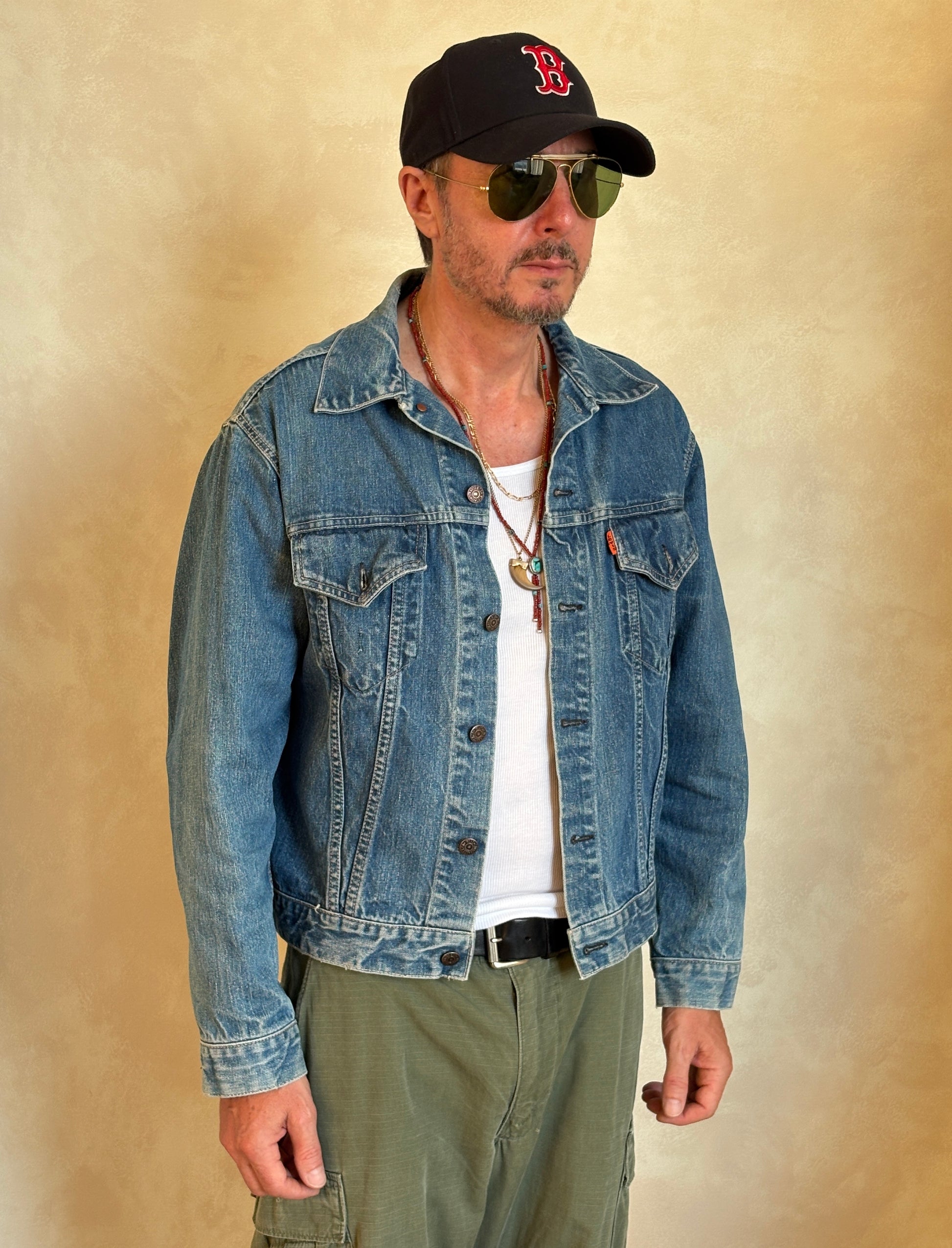 Size 42US / 52EU . Vintage 70s Levi’s Denim Jacket – 2 Pockets – Made in USA - USA Vintage Bcn