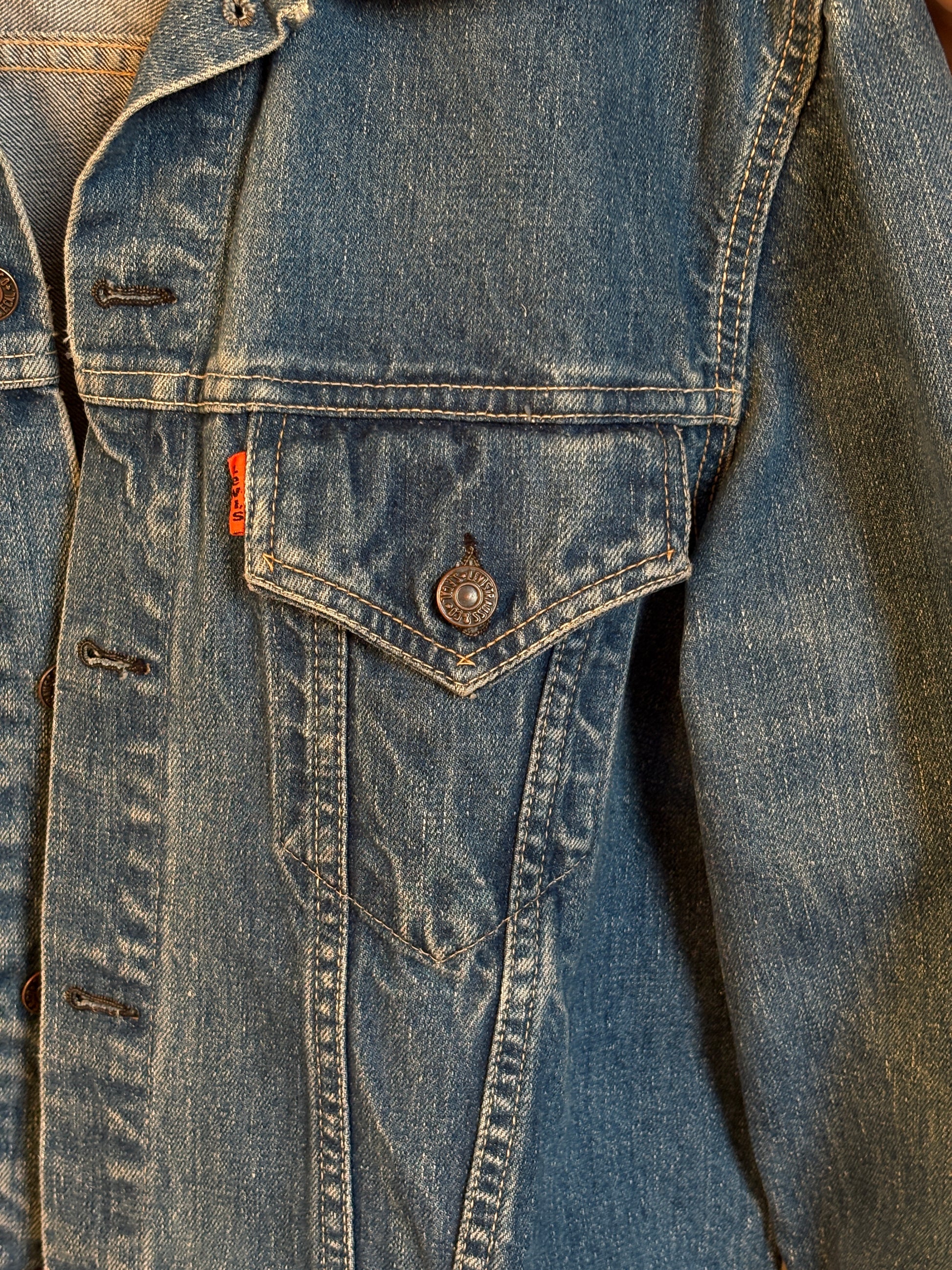 Size 42US / 52EU . Vintage 70s Levi’s Denim Jacket – 2 Pockets – Made in USA - USA Vintage Bcn
