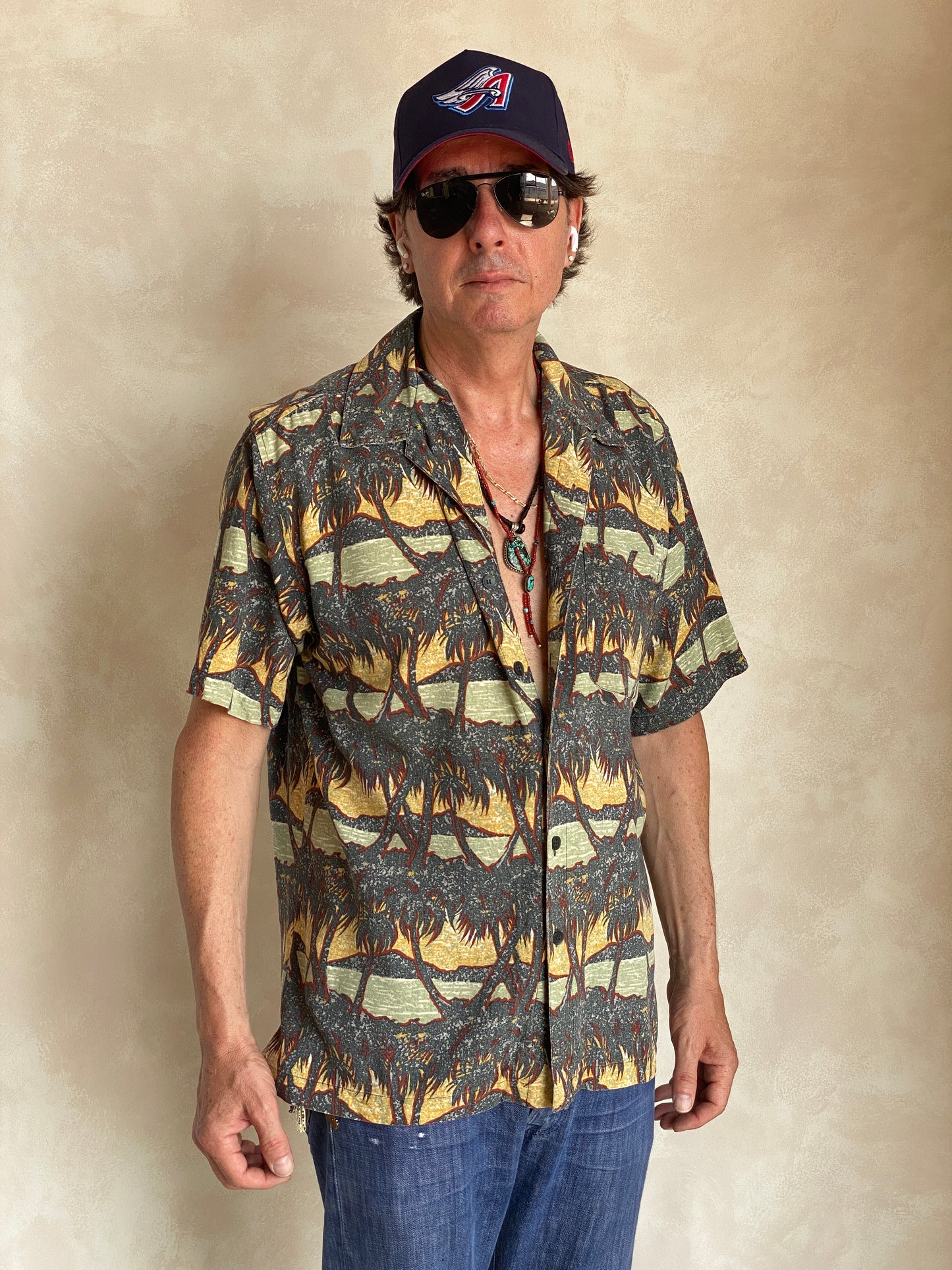 Size Large. Vintage 90s Silk Hawaiian shirt - USA Vintage Bcn