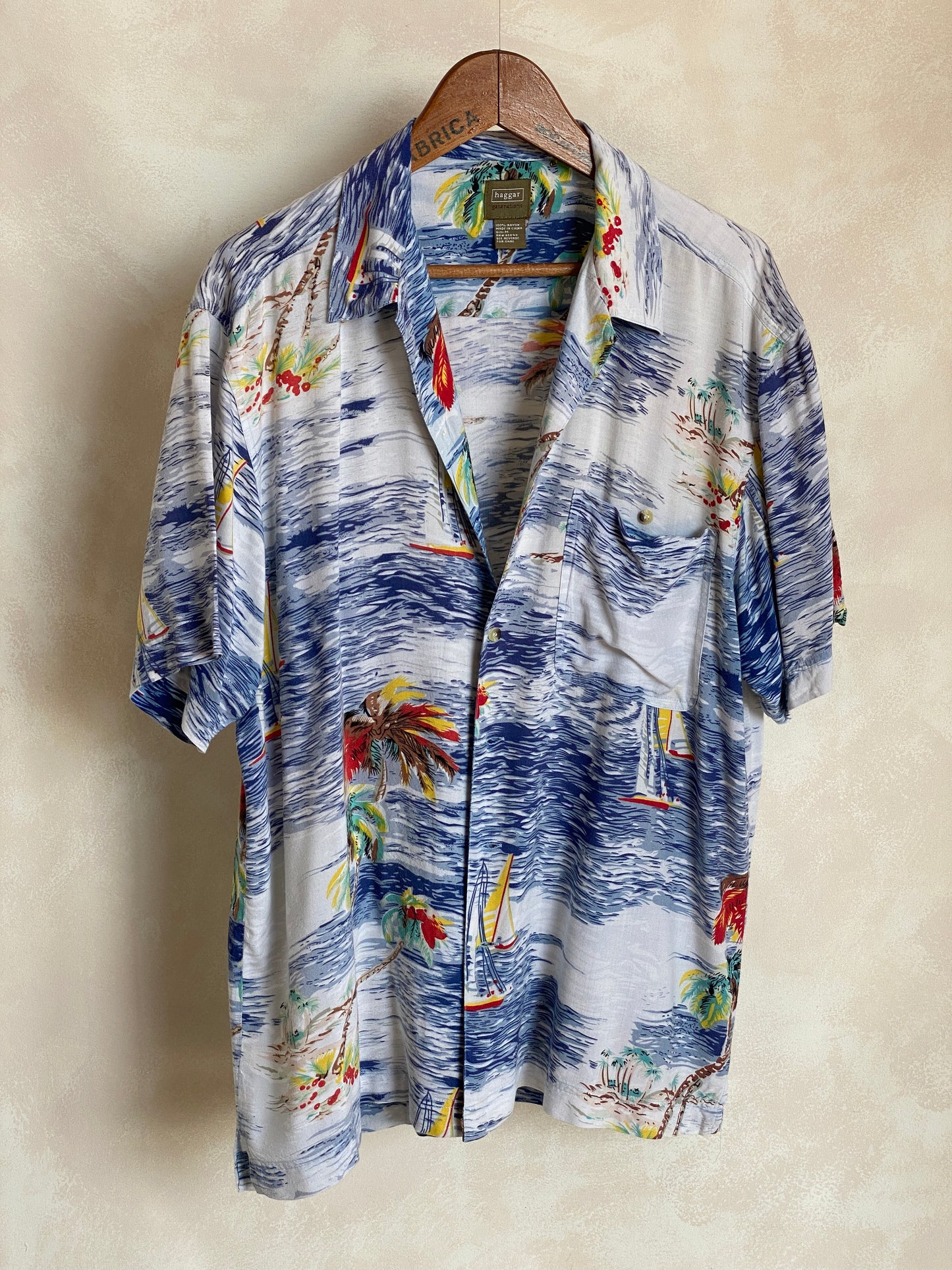 Size Medium. Vintage 90s Rayon Hawaiian shirt by Haggar - USA Vintage Bcn