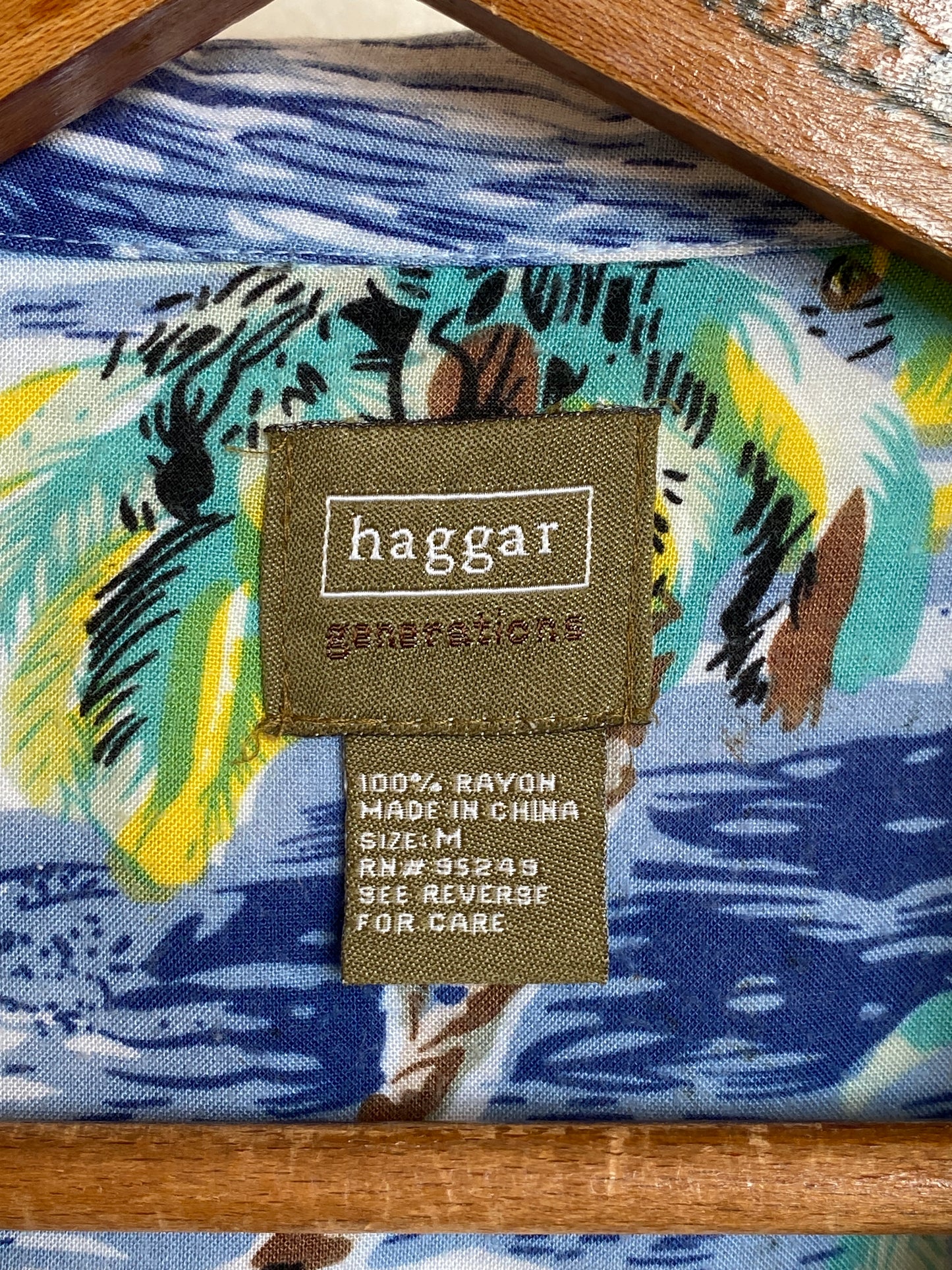Size Medium. Vintage 90s Rayon Hawaiian shirt by Haggar-AJ357 Studio
