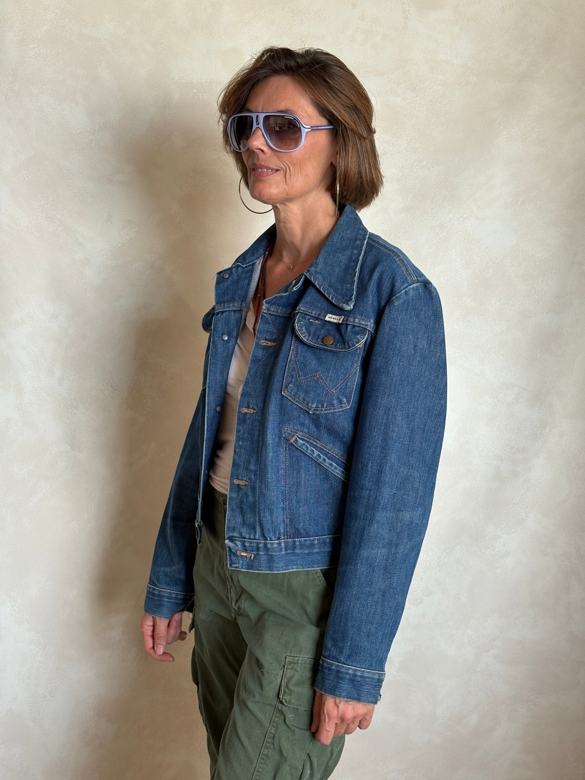 Size 34US / 44EU. Authentic 80s Wrangler denim jacket -4 pockets- Made in the USA - USA Vintage Bcn