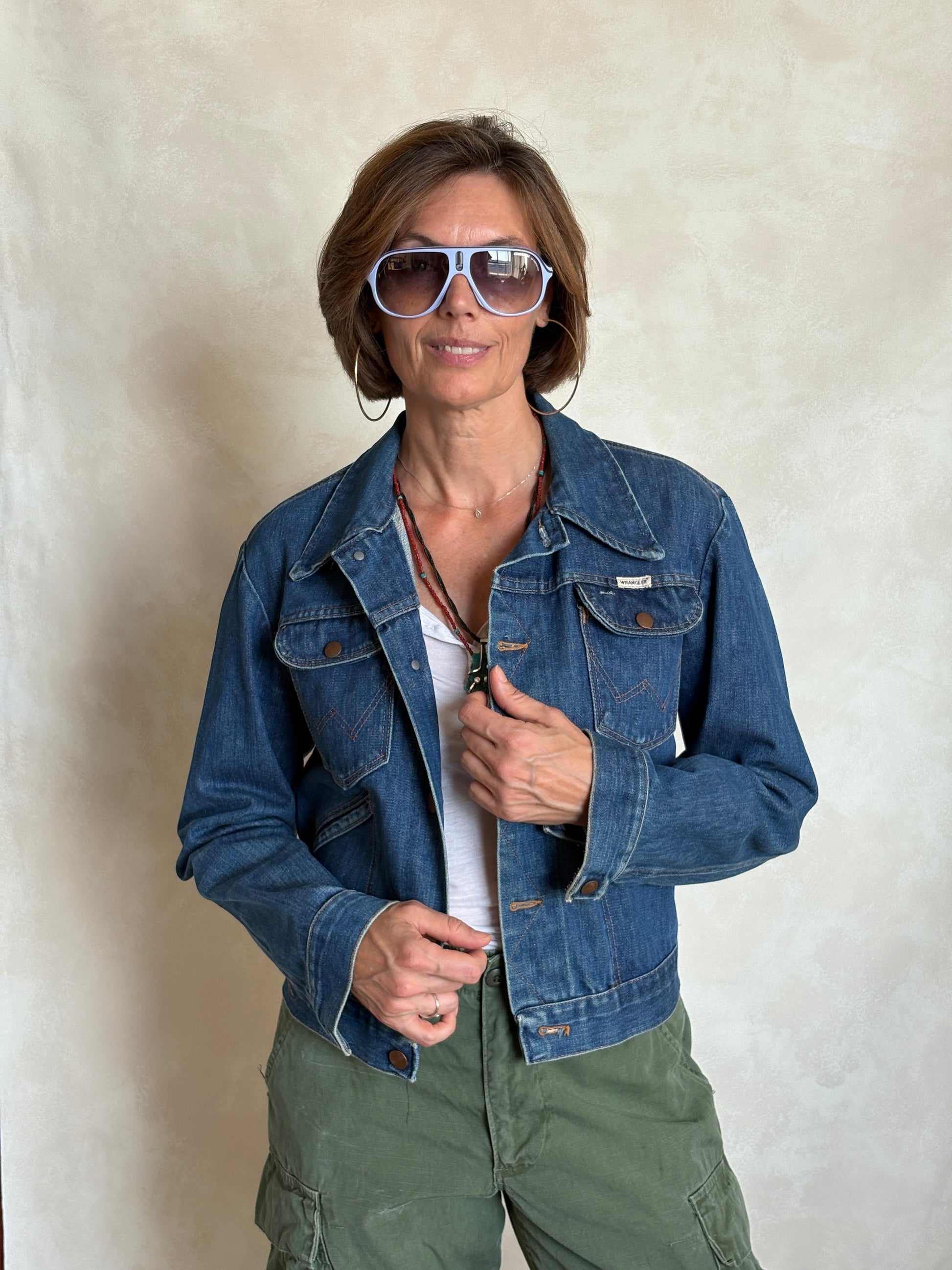 Size 34US / 44EU. Authentic 80s Wrangler denim jacket -4 pockets- Made in the USA - USA Vintage Bcn