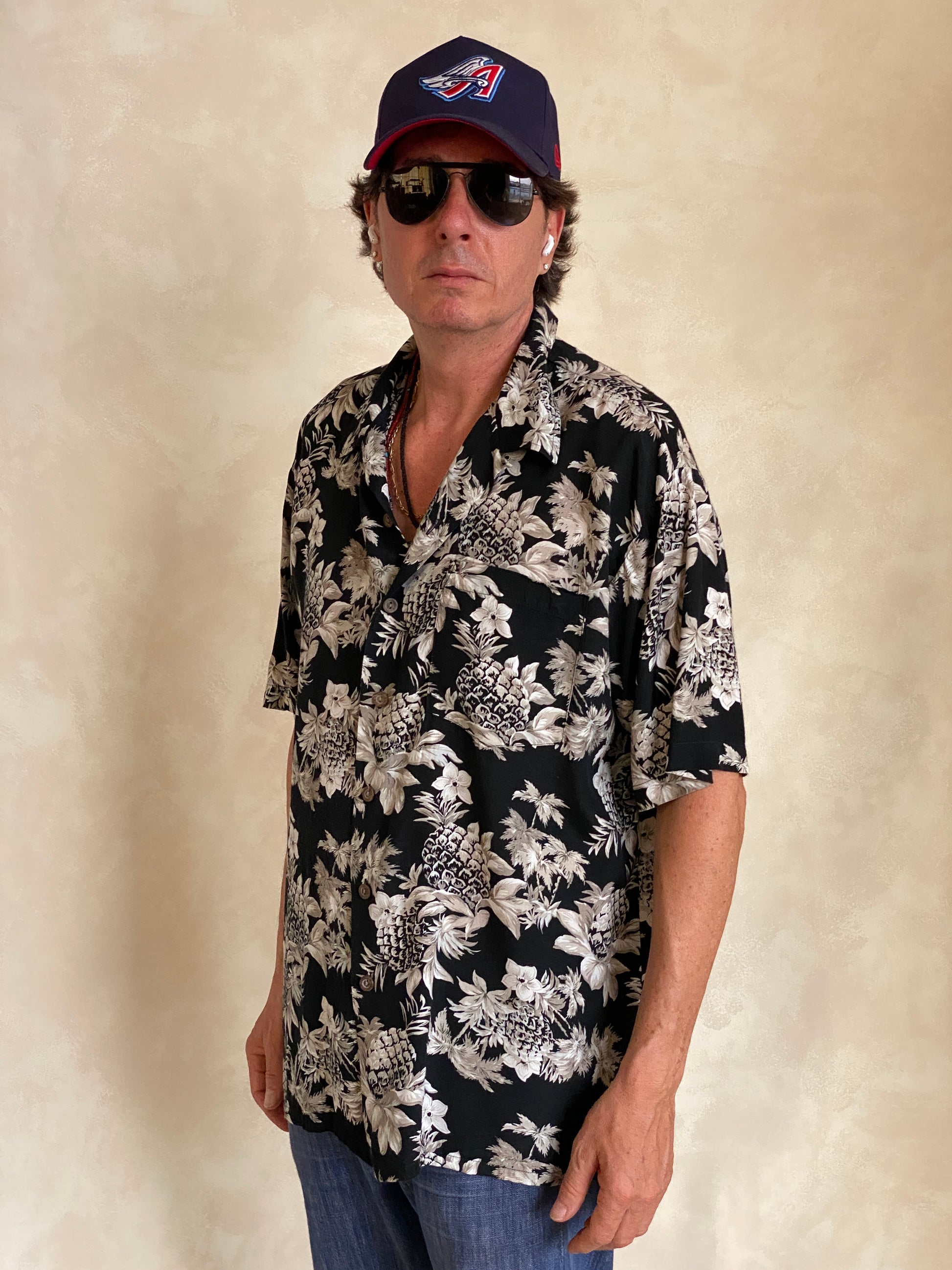 Size Large. Vintage 90s Rayon Hawaiian shirt - USA Vintage Bcn