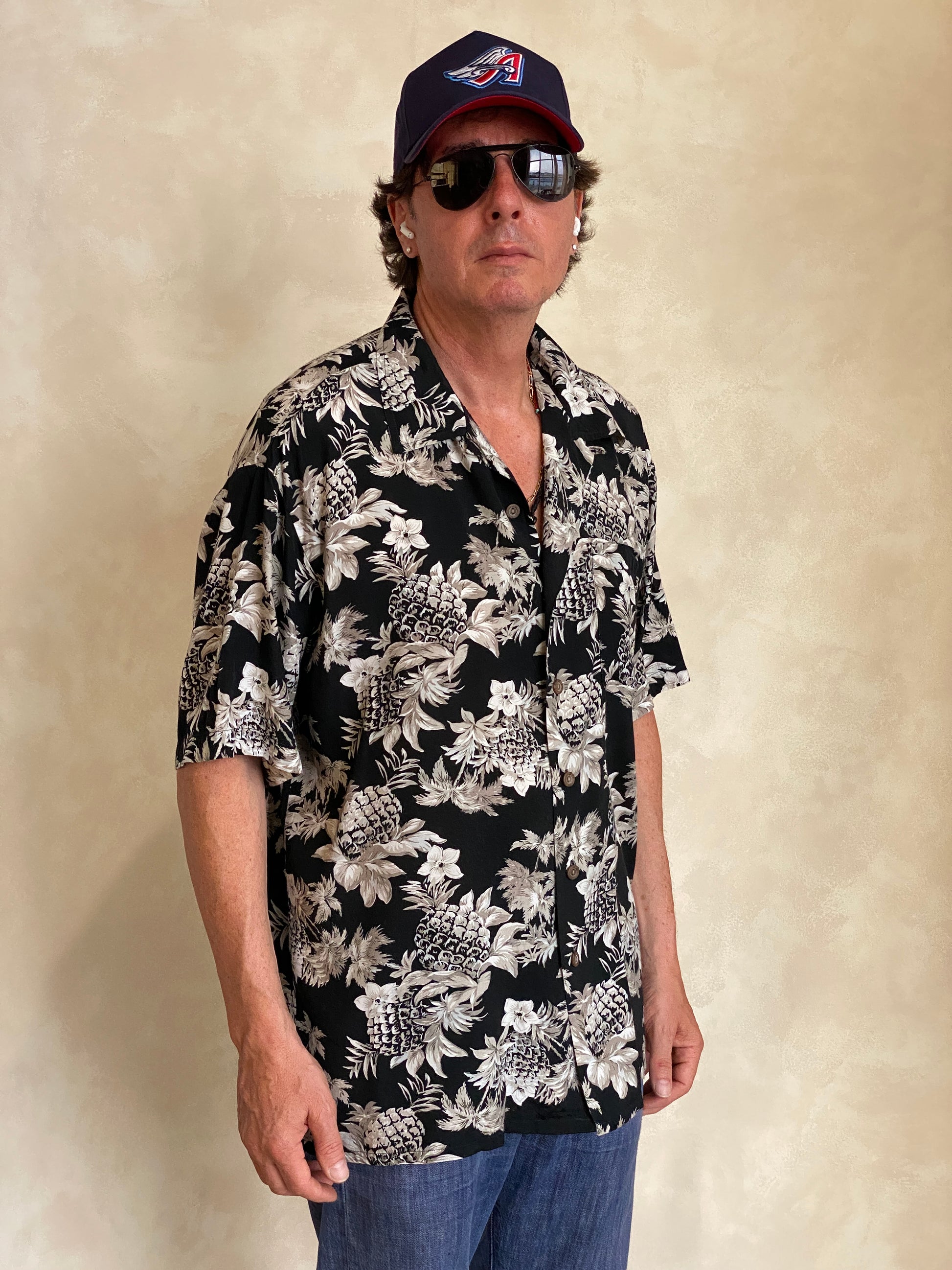 Size Large. Vintage 90s Rayon Hawaiian shirt - USA Vintage Bcn