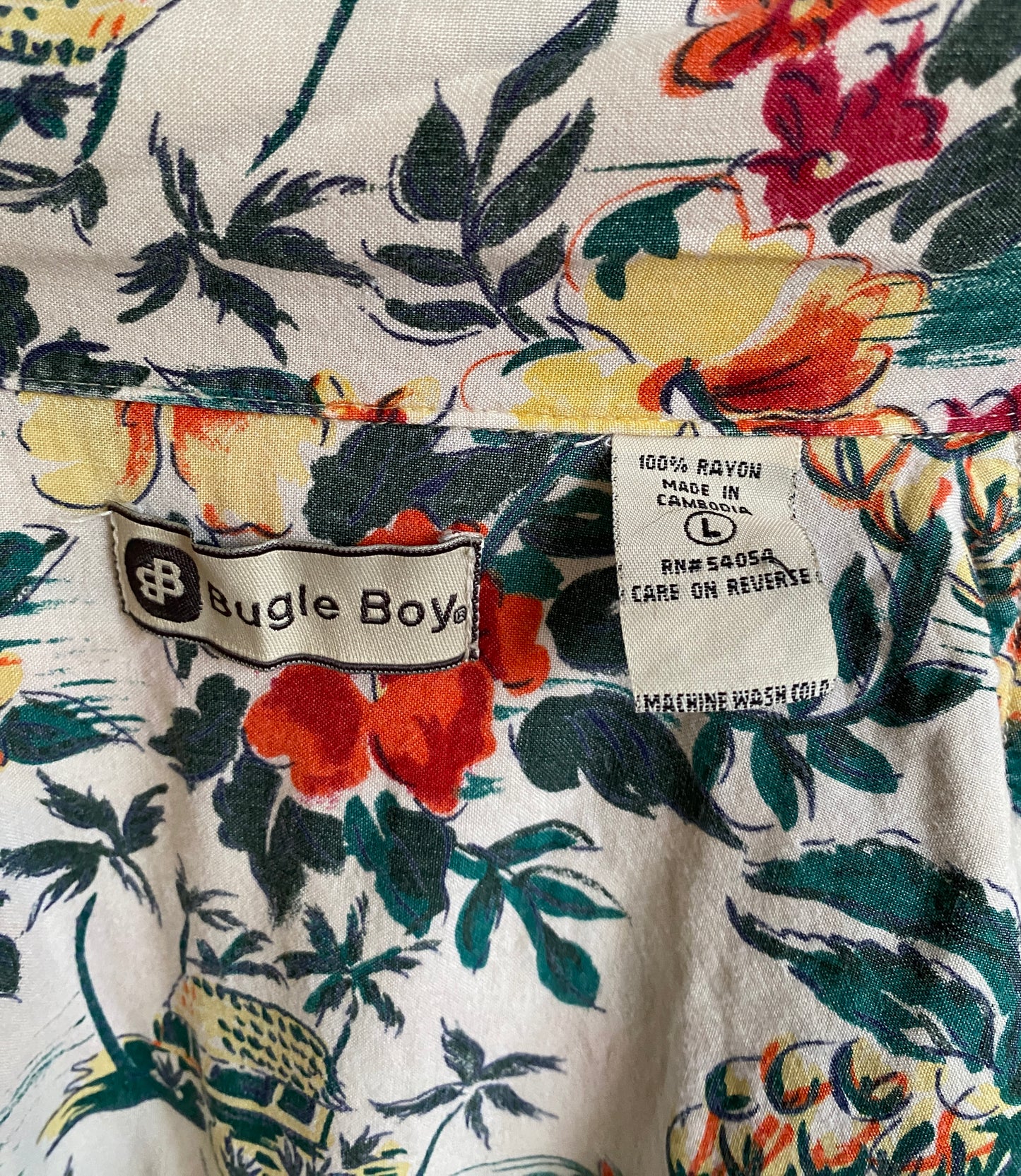 Size Large Long. Vintage 90s Rayon Hawaiian shirt-AJ357 Studio