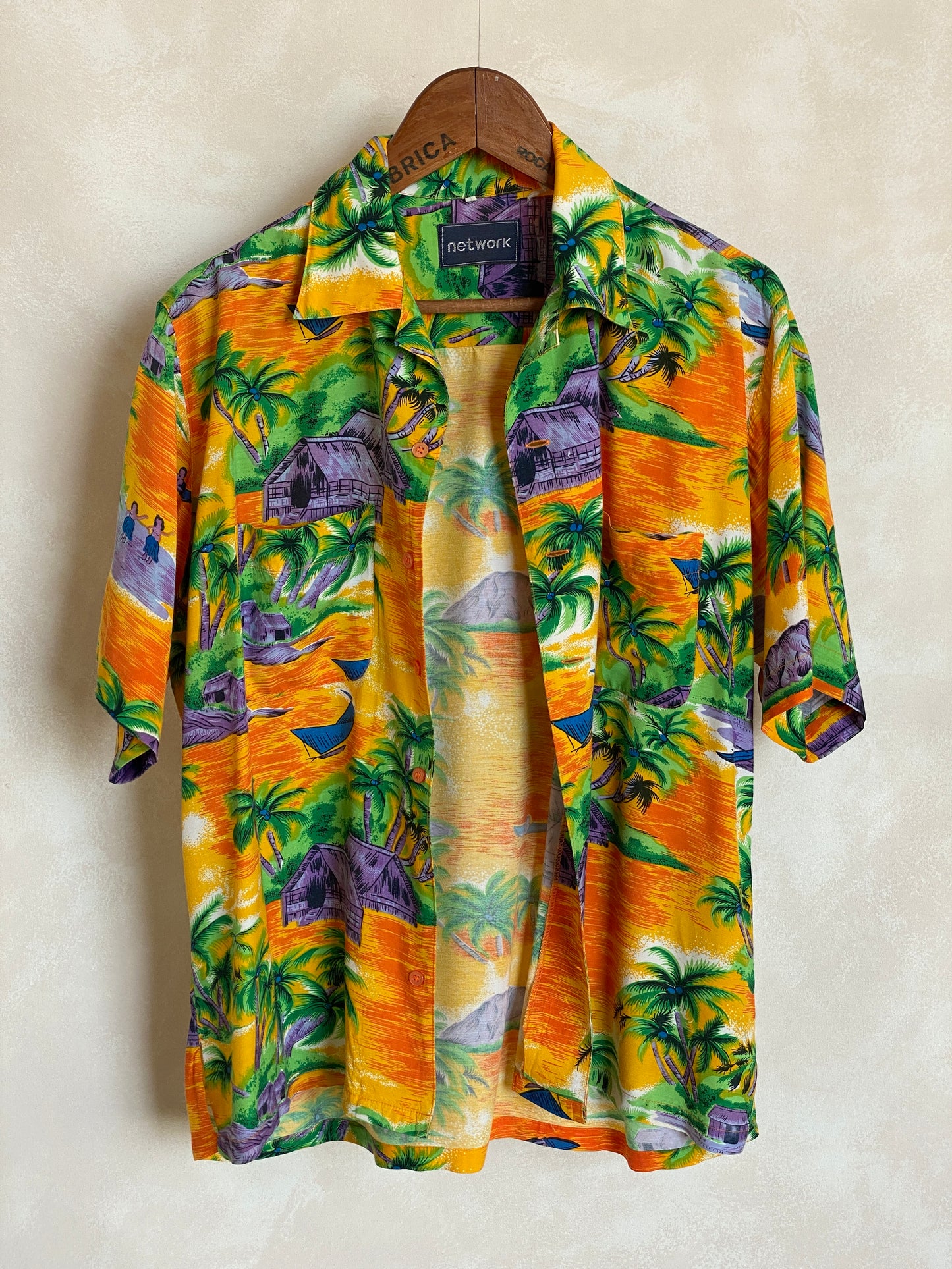 Size L. Vintage 90s Rayon Hawaiian shirt - USA Vintage Bcn