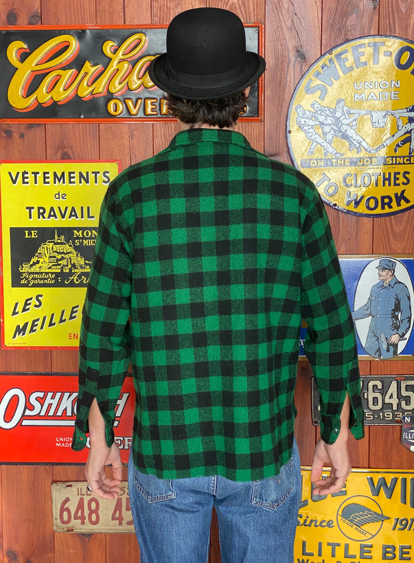 Size Medium. 60s Woolrich vintage wool shirt Buffalo plaid