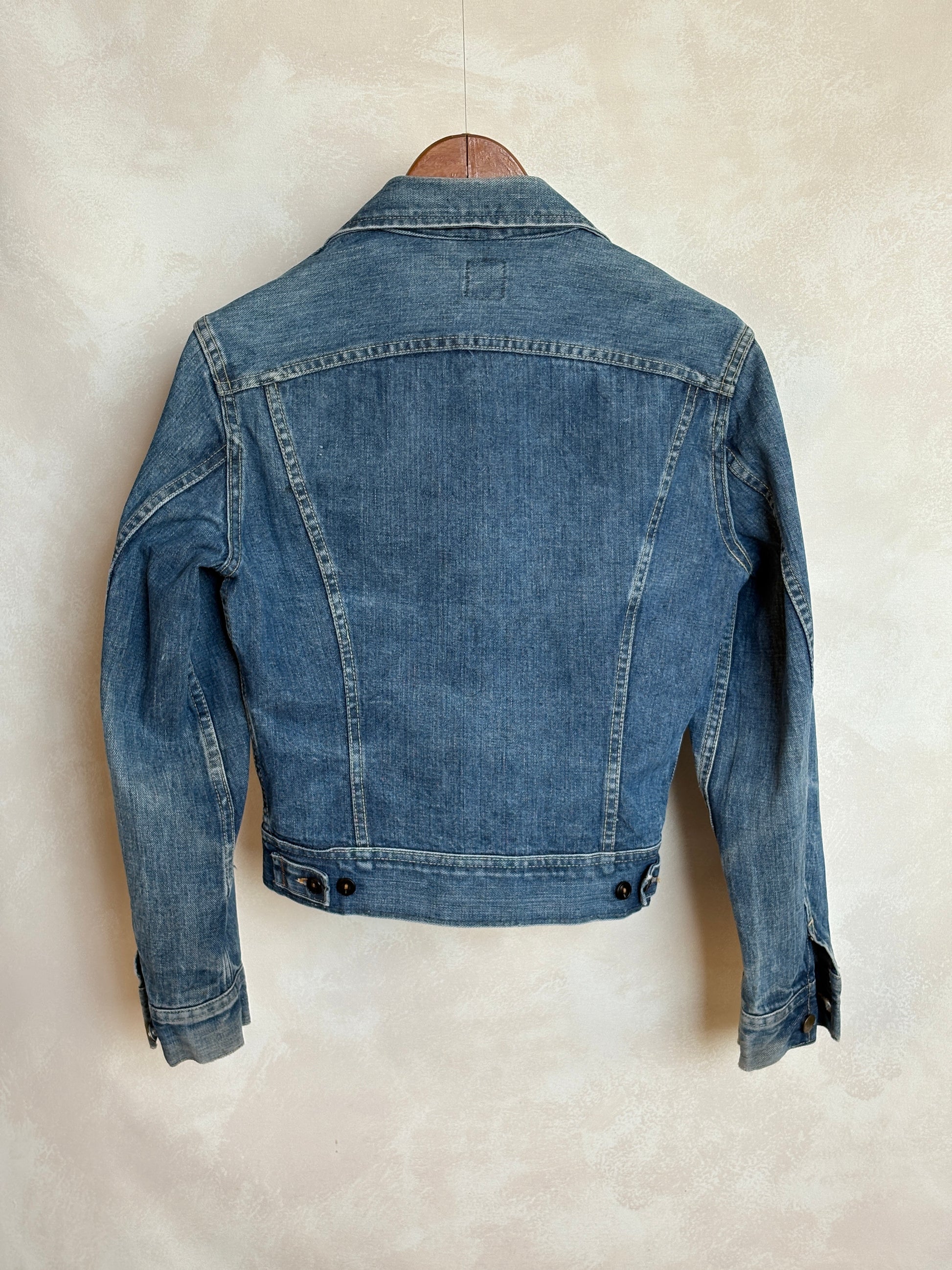 Size 34US / 44EU .Vintage 70s Lee Denim Jacket – Union Made – 2 Pockets – Made in USA - USA Vintage Bcn