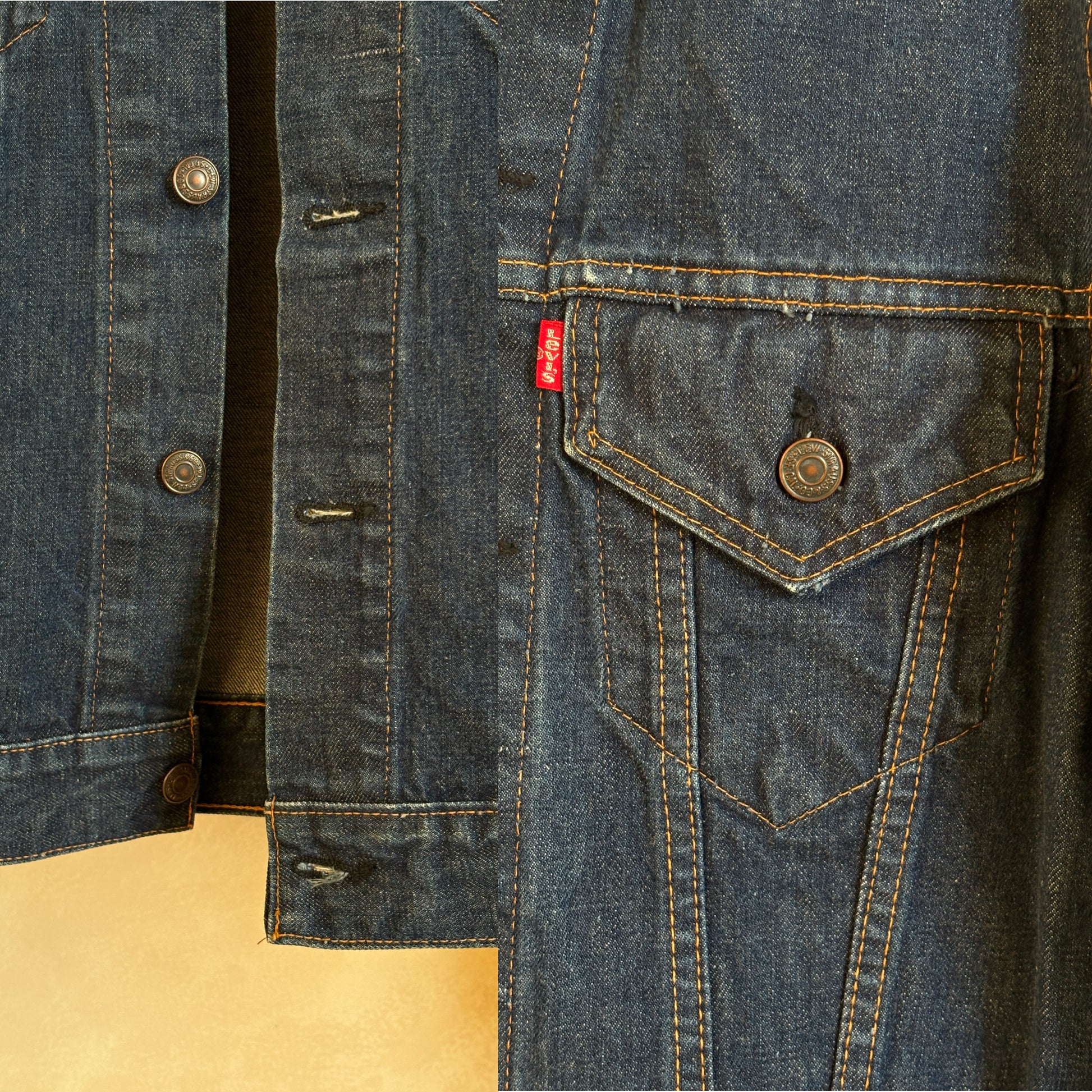 Size 40US / 50EU . Vintage 70s Levis single stitch jacket Made in USA. - USA Vintage Bcn