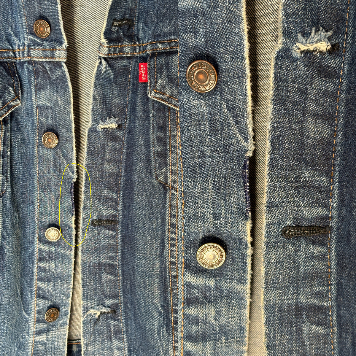 Size 40US / 50EU. Vintage Early 70s 2 pocket Levi’s Denim Jacket 70505 – Single Stitch, Made in USA-AJ357 Studio