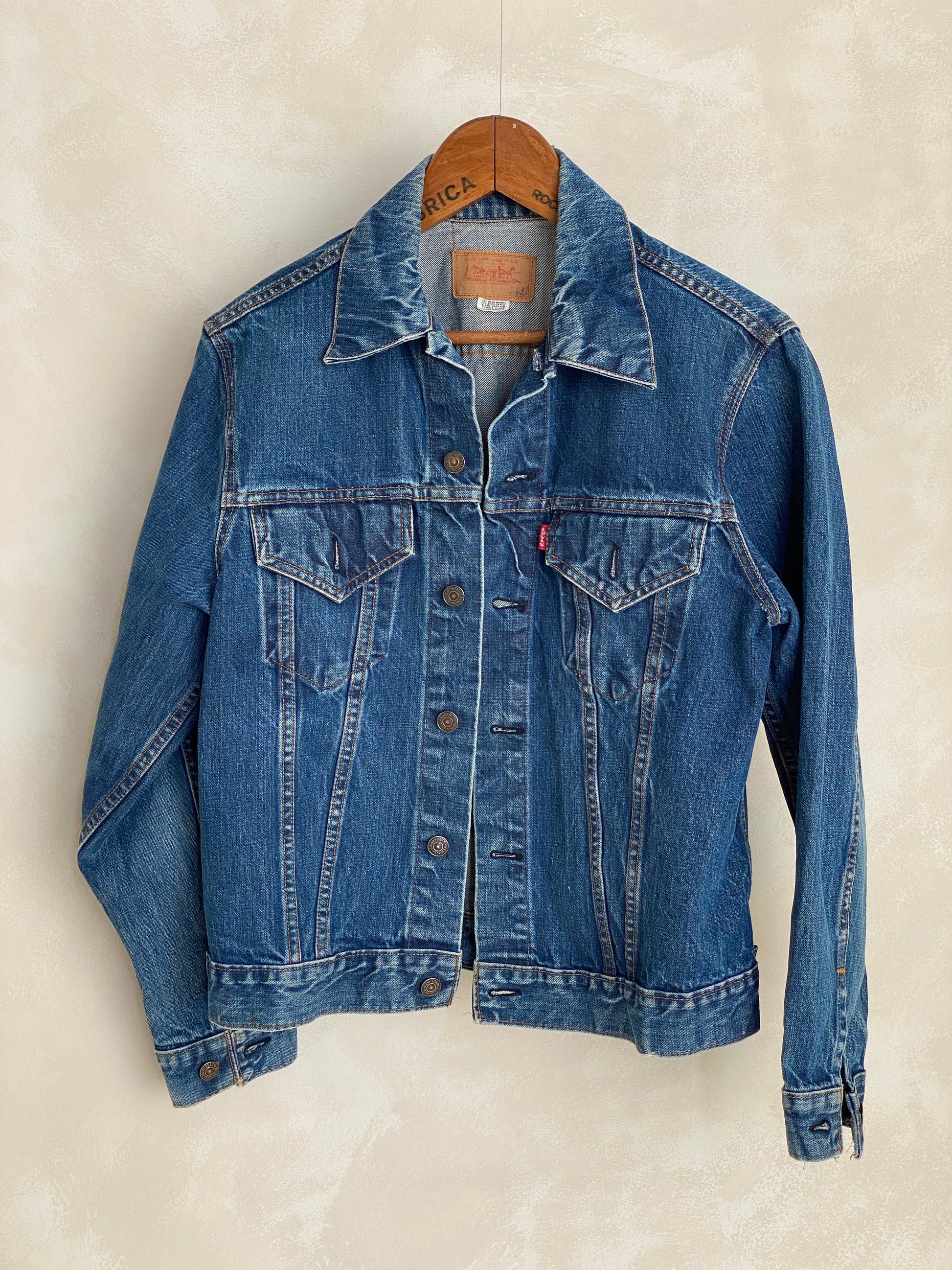 Size 42US Vintage 1971 Levis Jacket, Made in USA – 2 Pockets - USA Vintage Bcn