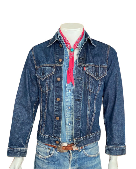 Small. Vintage 60s LEVIS Big E trucker Jacket Made in USA.