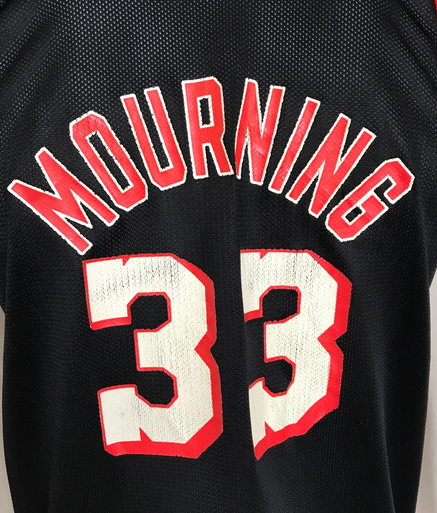 Size Youth XL. Vintage 90s Champion Alonzo Mourning Jersey Miami Heat #33 NBA