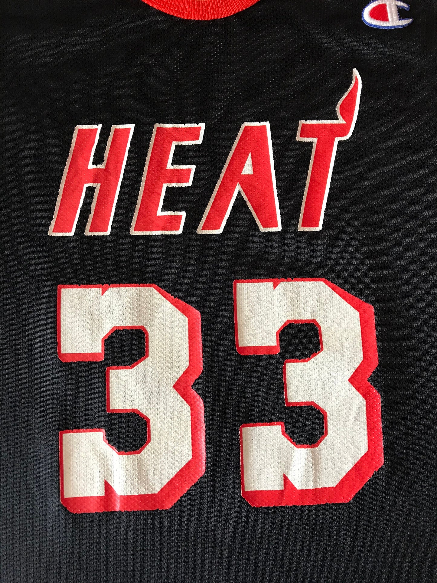 Size Youth XL. Vintage 90s Champion Alonzo Mourning Jersey Miami Heat #33 NBA