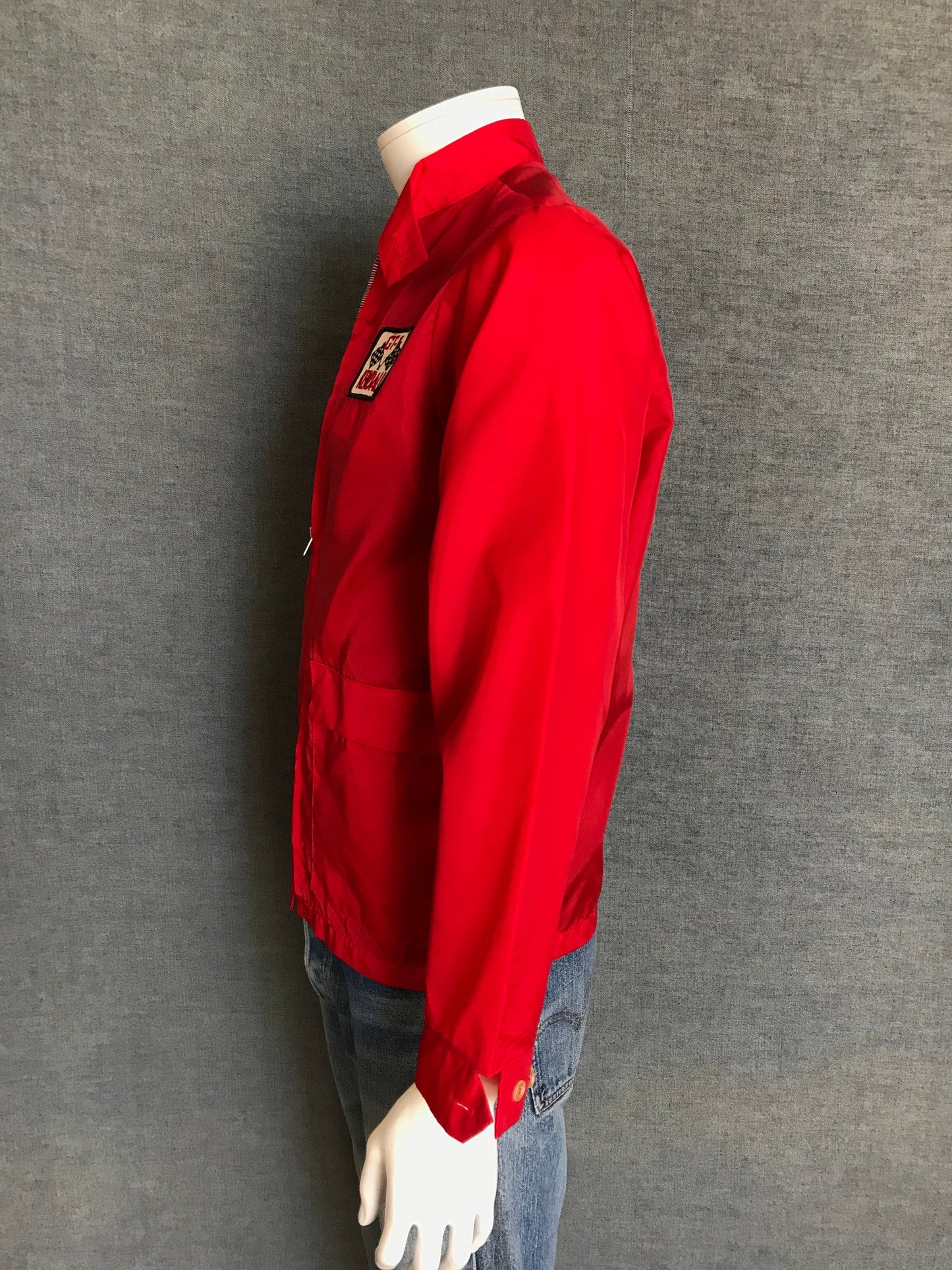 Size S. Made In USA Vintage 70s Gt-1 Kendall nylon racing jacket