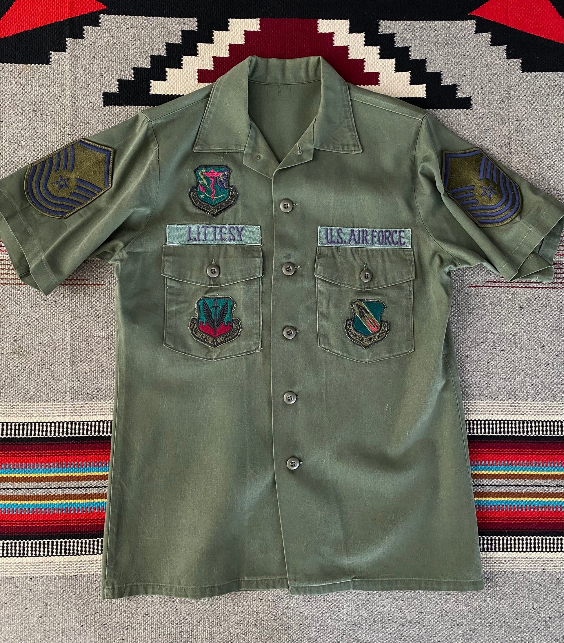 Size M Authentic 80s US Air Force Vintage Fatigue/Utility Shirt OG-507