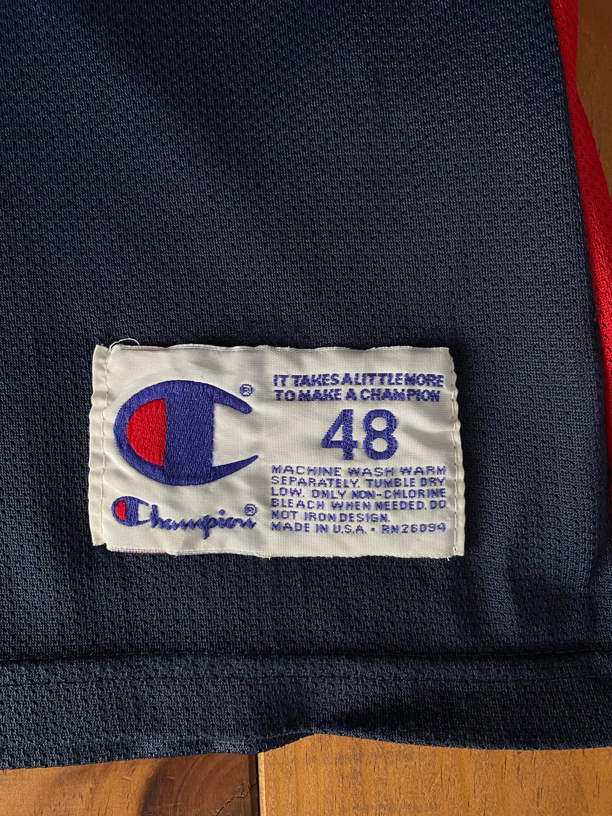 Vintage 90s USA Team Champion NBA jersey, Size 48, Hill #05