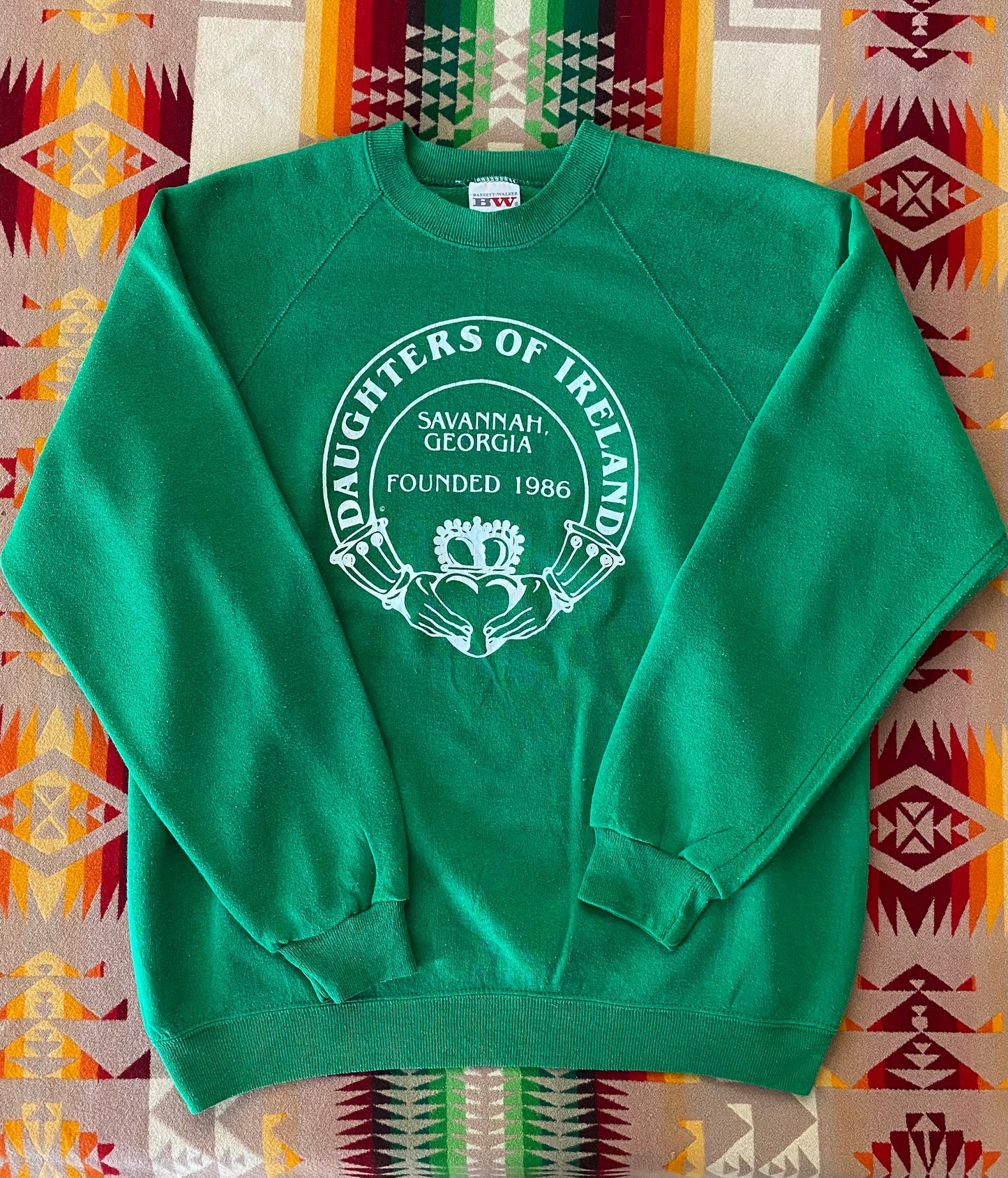 Size XL. 80s vintage sweatshirt daughters of Ireland Made In USA by BW