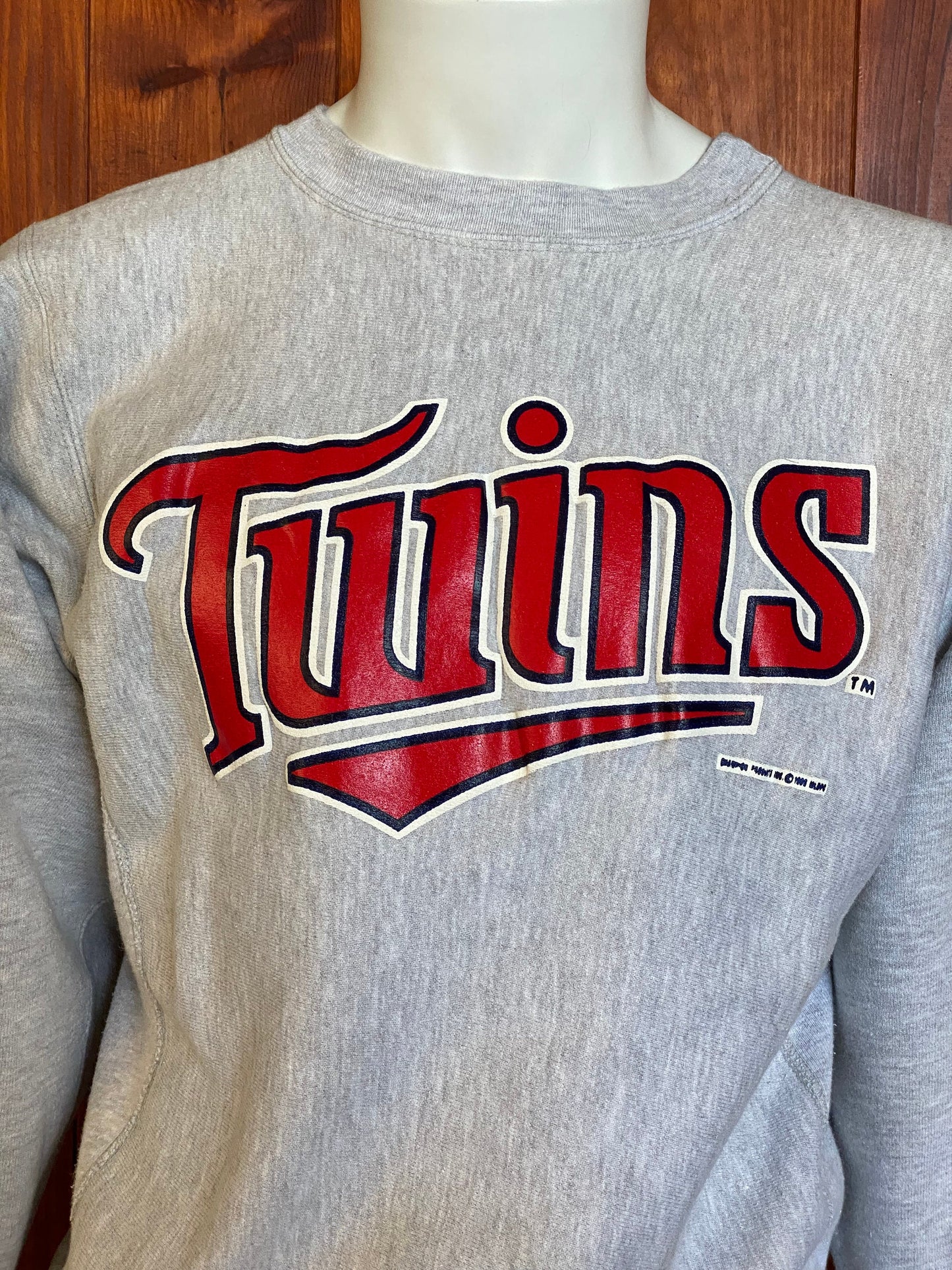 Vintage 90s Twins Reverse Weave Champion Sweatshirt - Size M | Made in USA