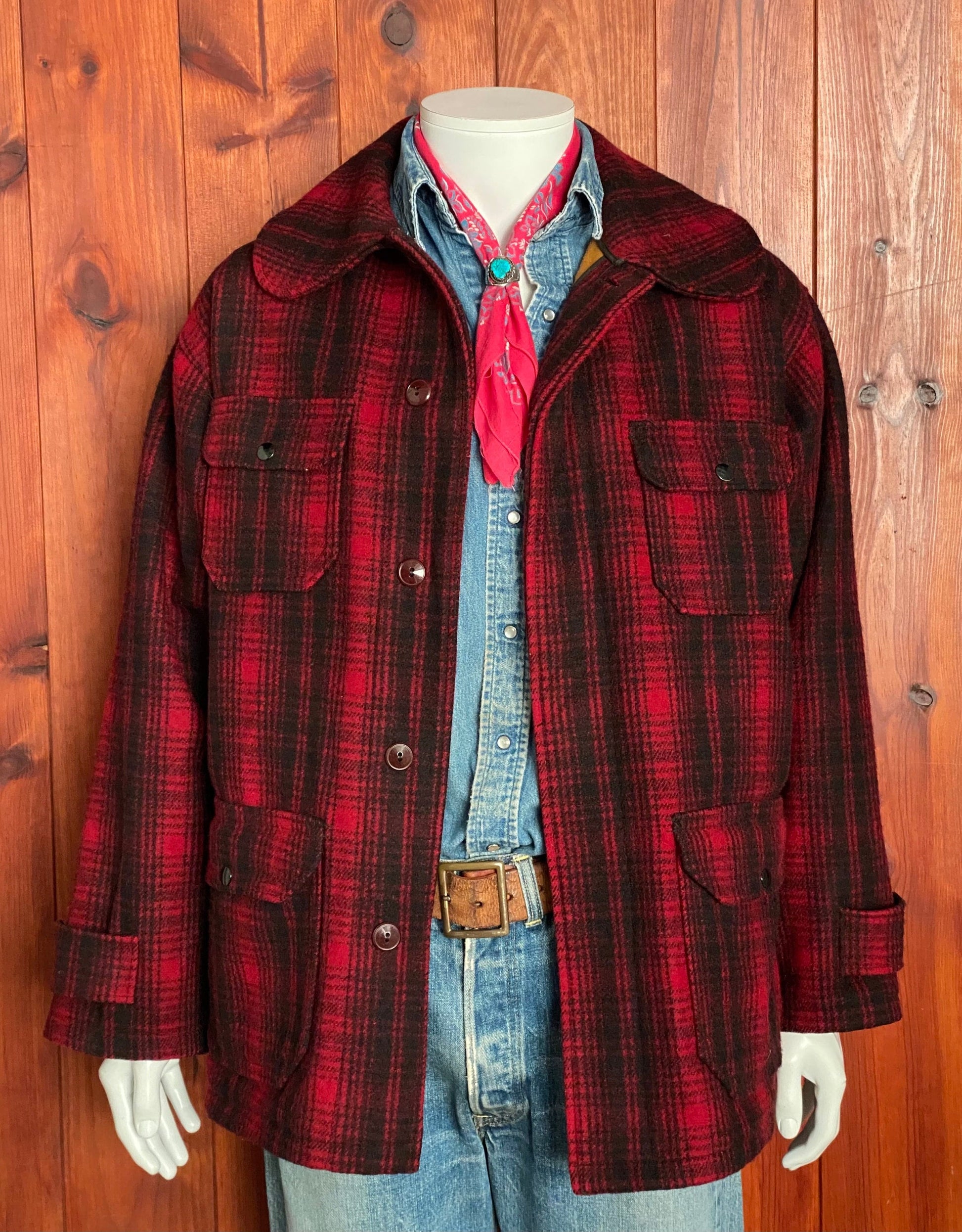 Vintage 60s Woolrich Plaid Wool Hunting Jacket - Size 46 (56 Euro) | Classic Style
