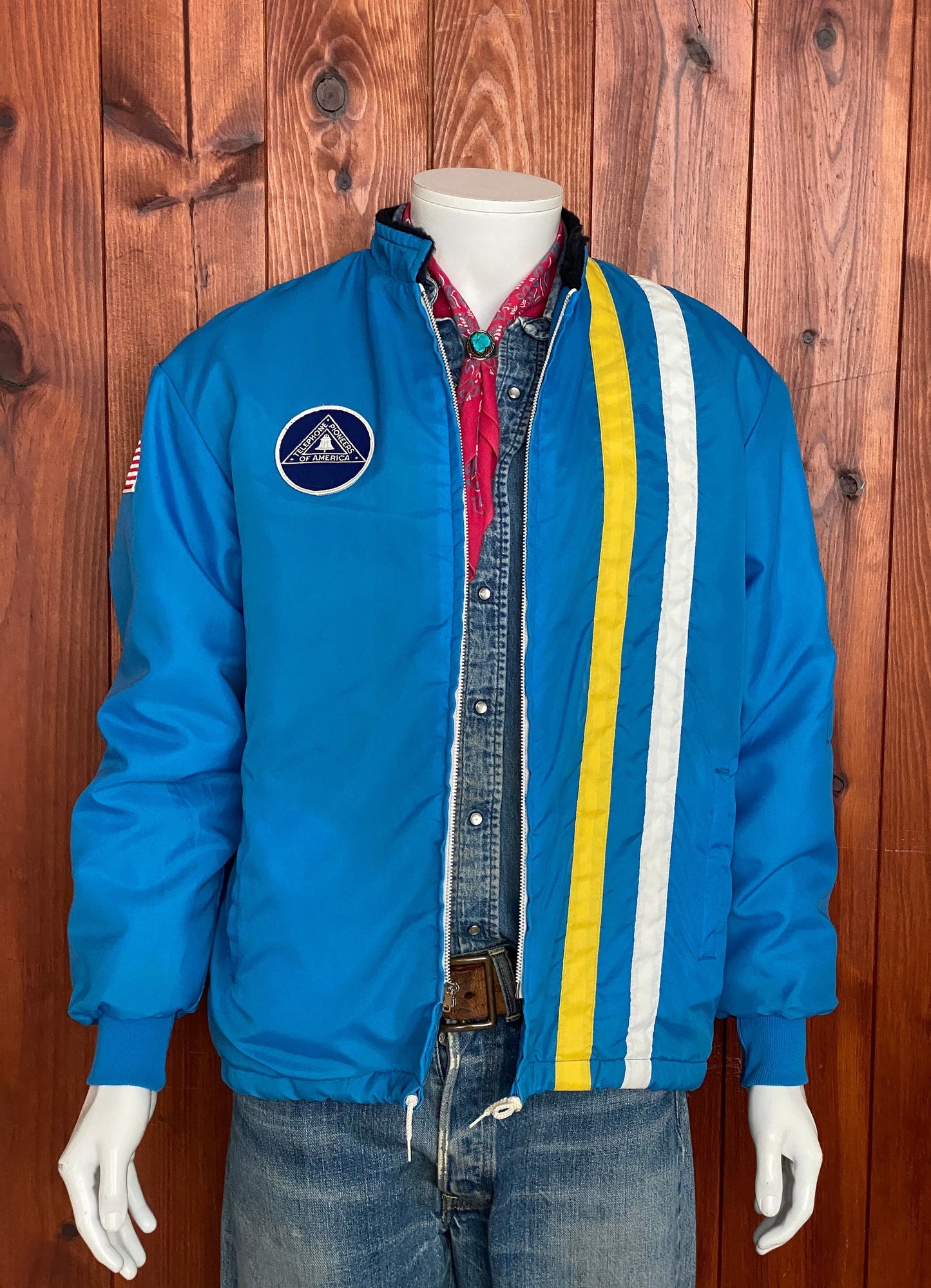 Size M. Vintage 70s nylon lined racing jacket Made In USA