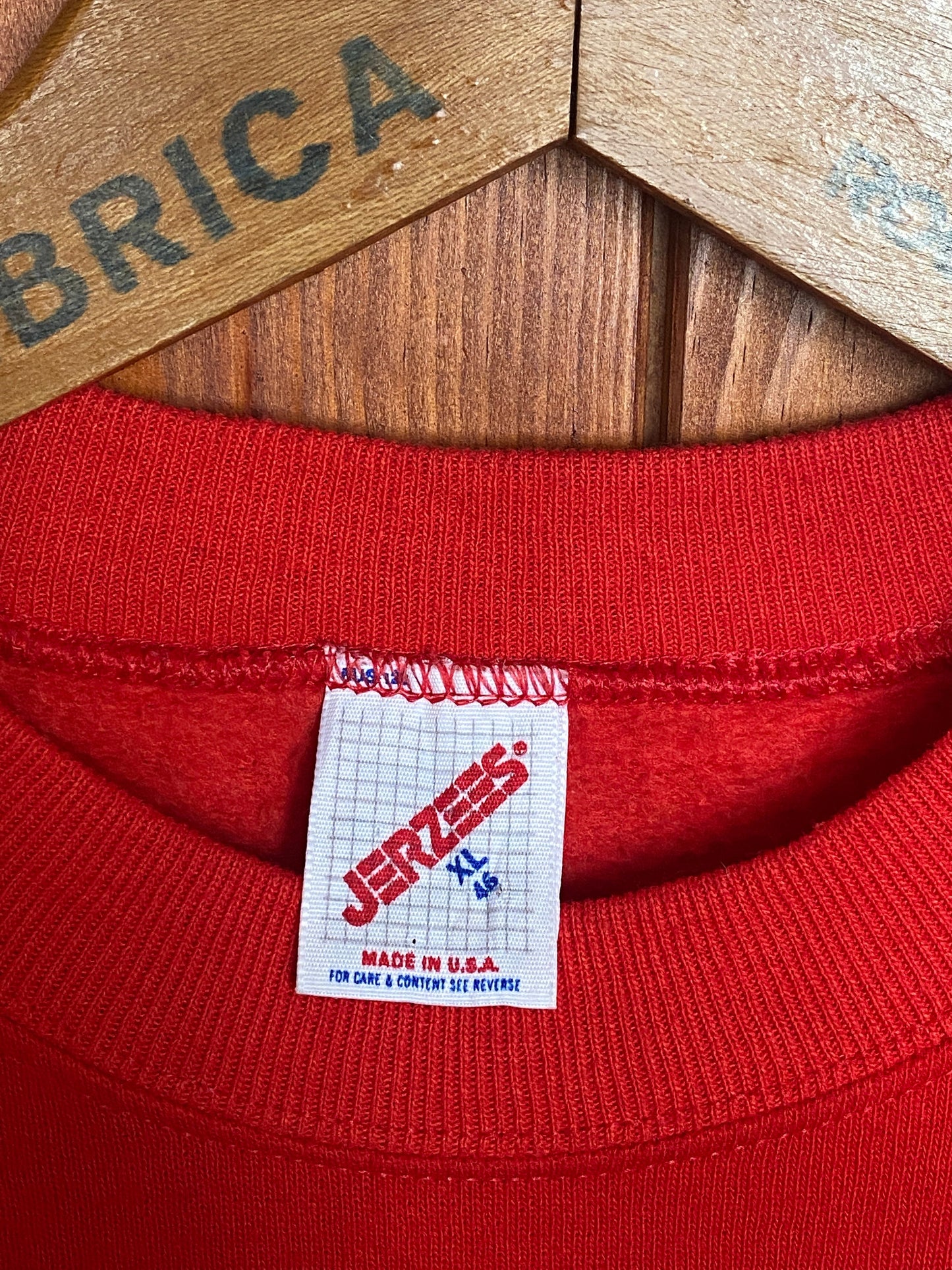 Size XL. New York 80s vintage sweatshirt   made by Jerzees