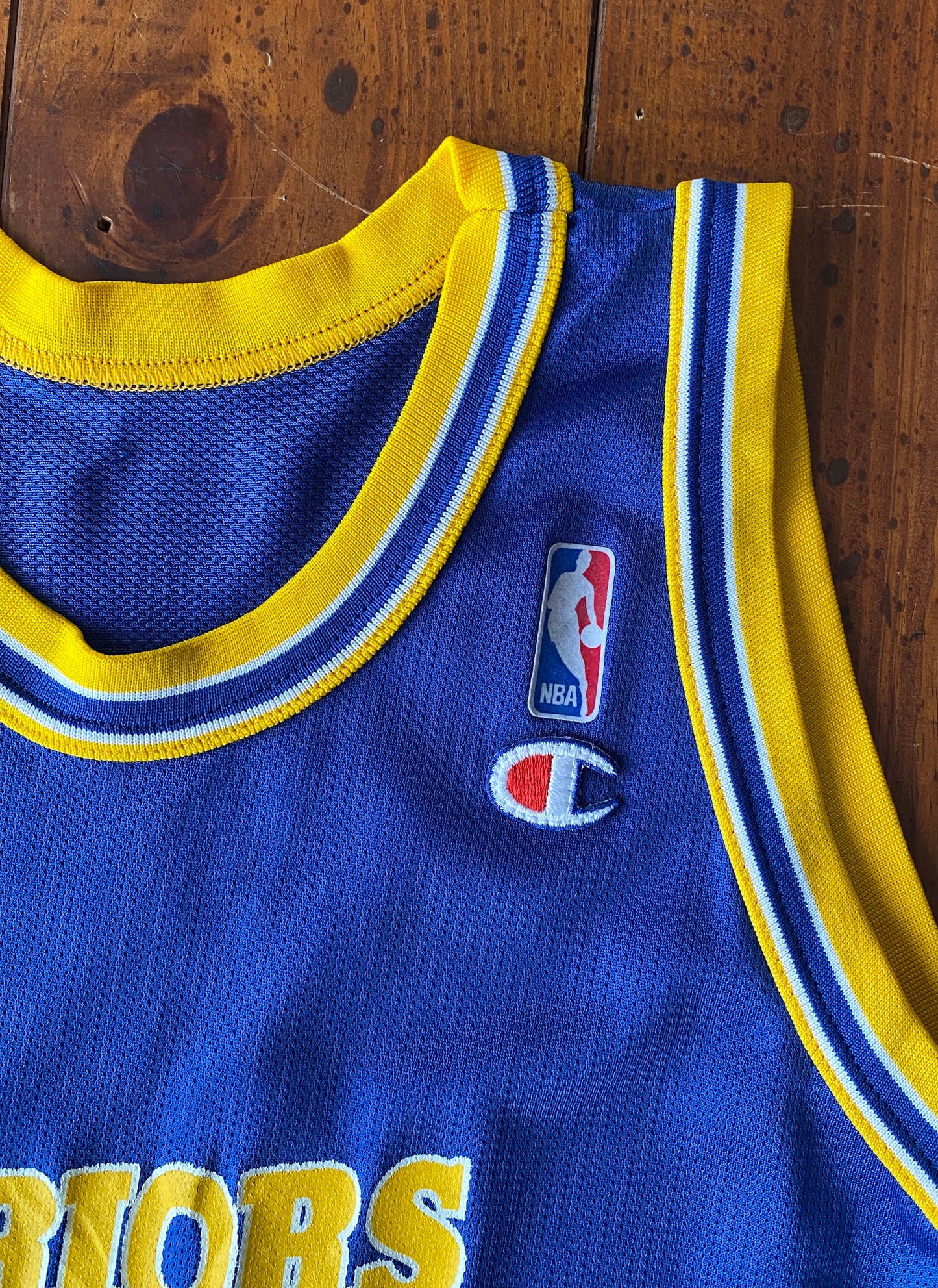 Youth 18-20. Vintage 90s Champion NBA Warriors #32 Smith jersey  Made In USA