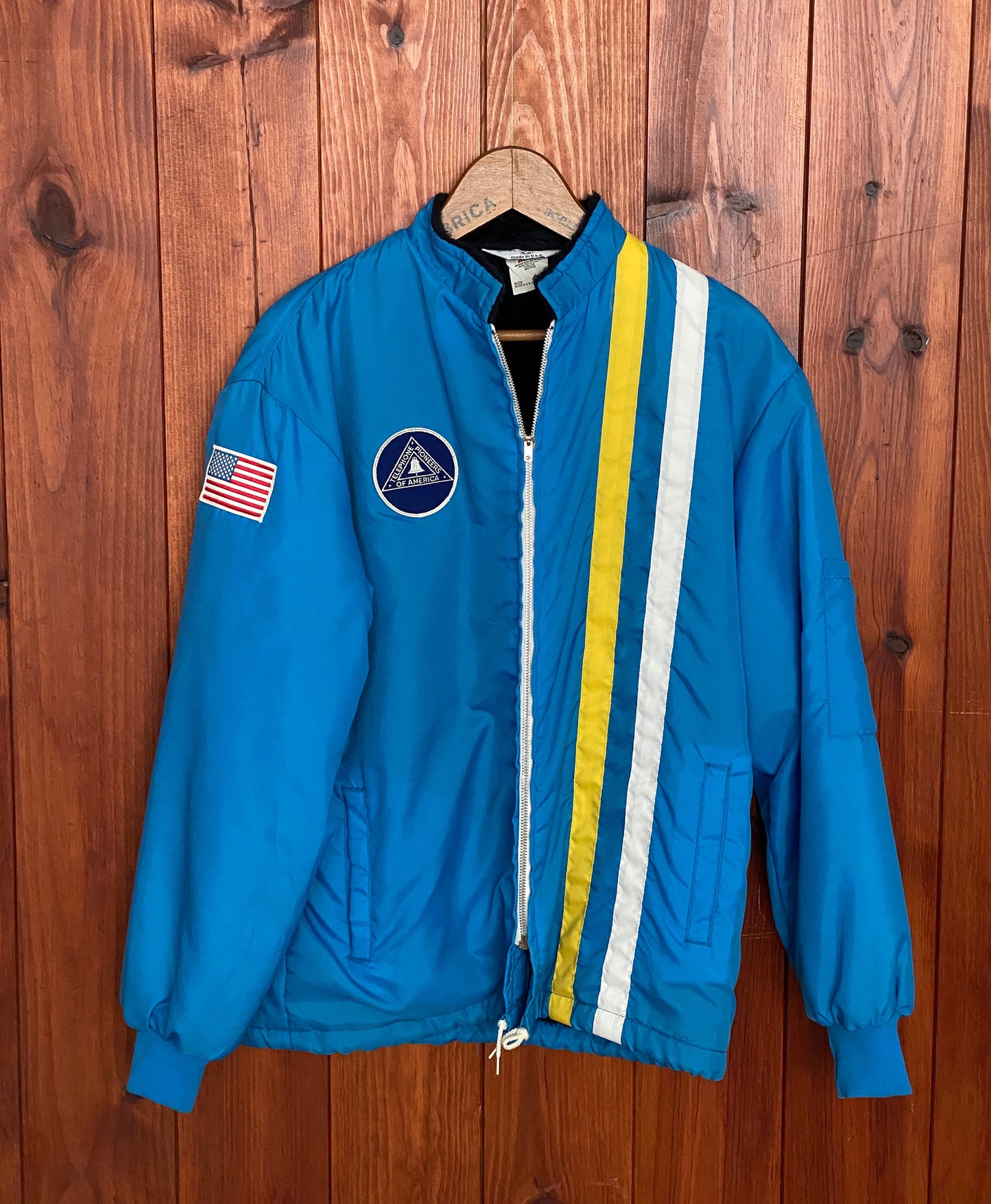 Size M. Vintage 70s nylon lined racing jacket Made In USA