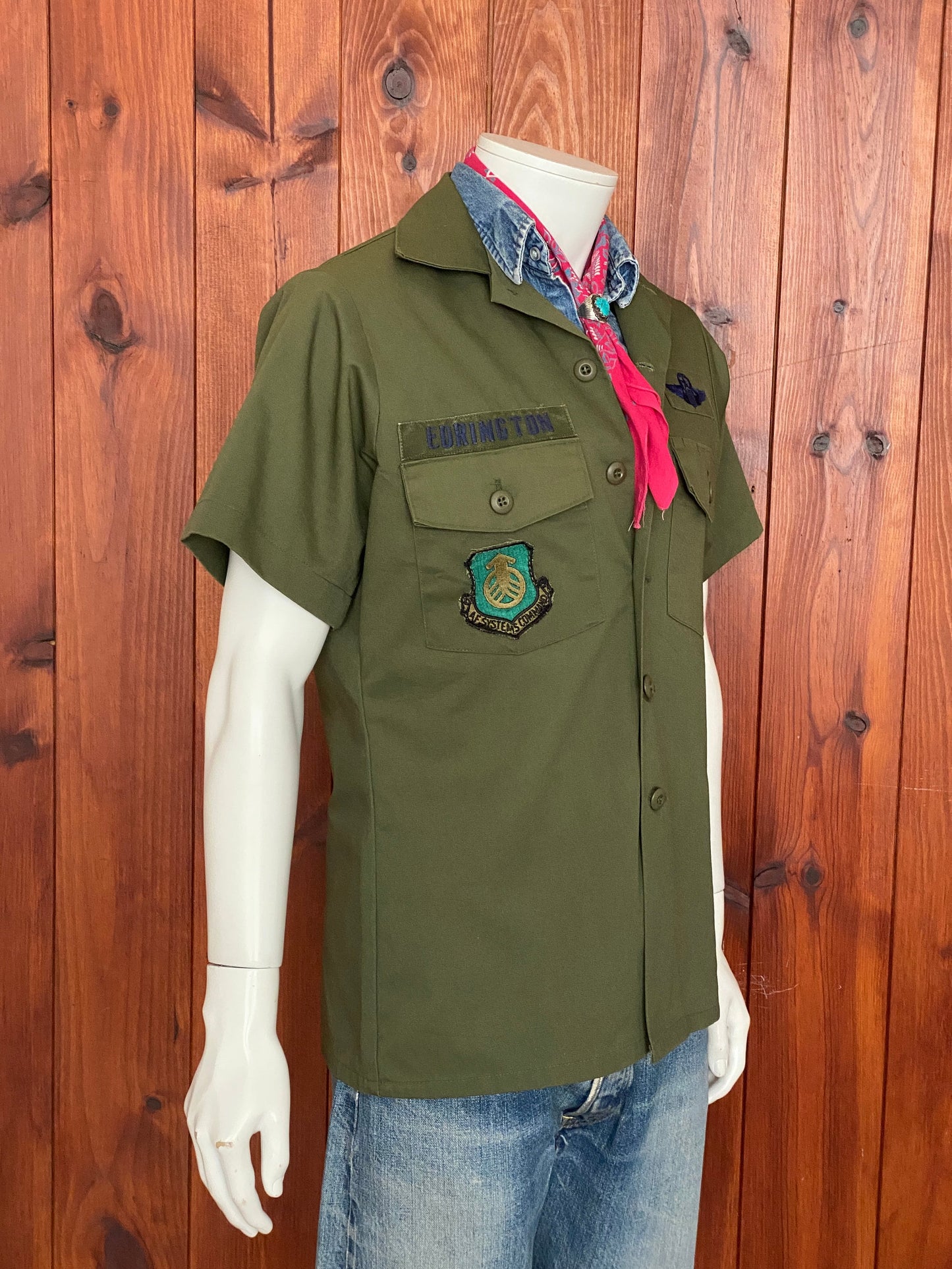 Size M. Original vintage military 80s utility shirt OG 507  Poly/cotton