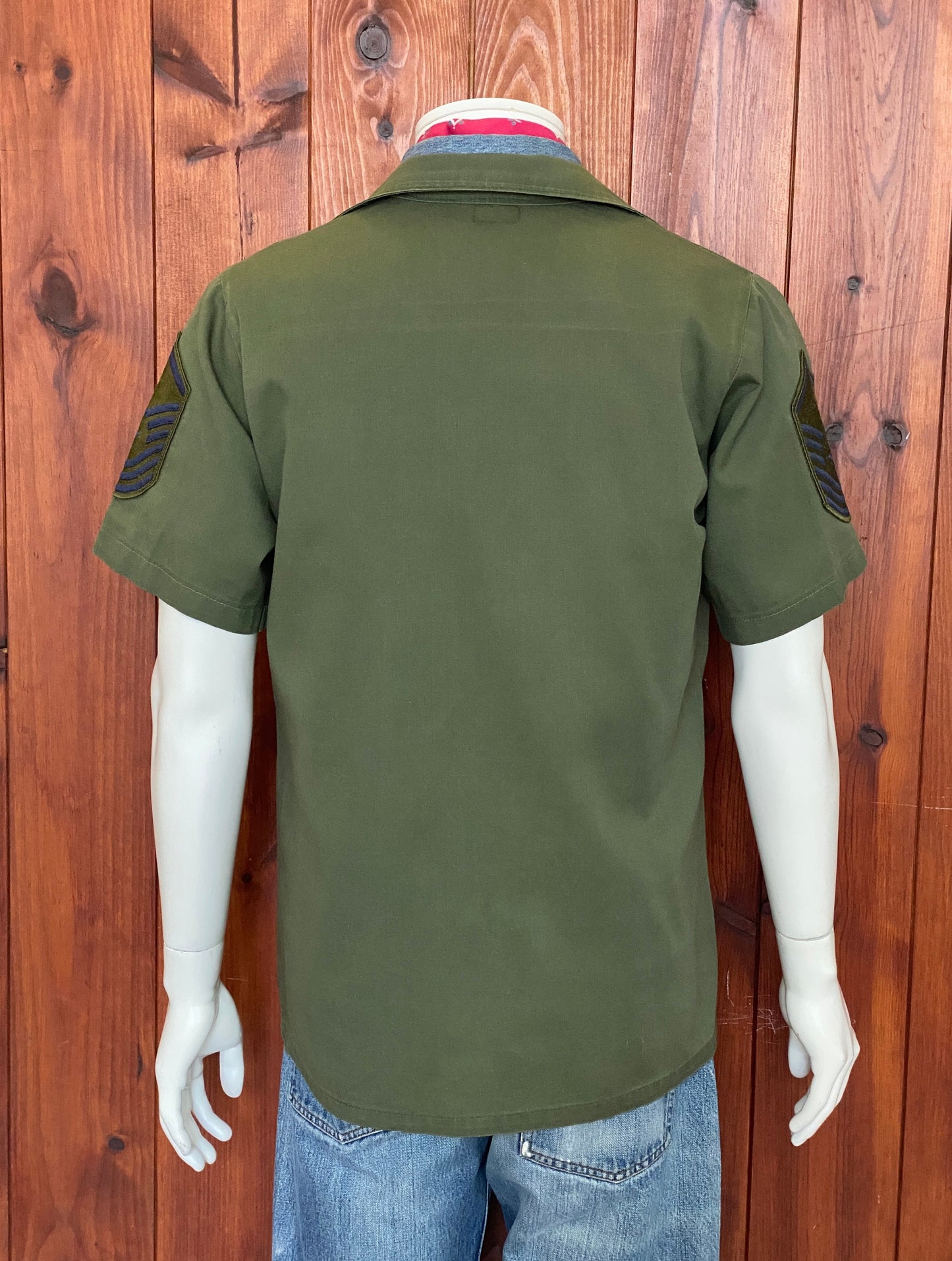 Size M Authentic 80s US Air Force Vintage Fatigue/Utility Shirt OG-507