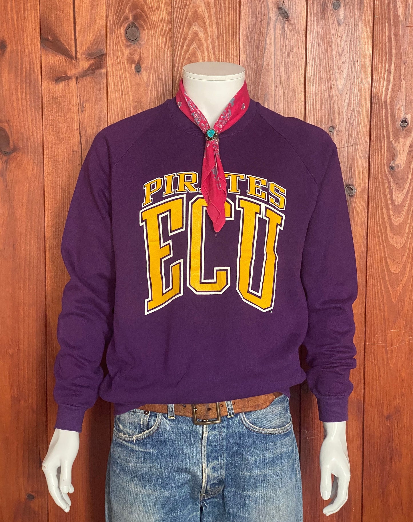 Size XL. Made In USA Vintage 80s Pirates ECU sweatshirt  made by Jerzees