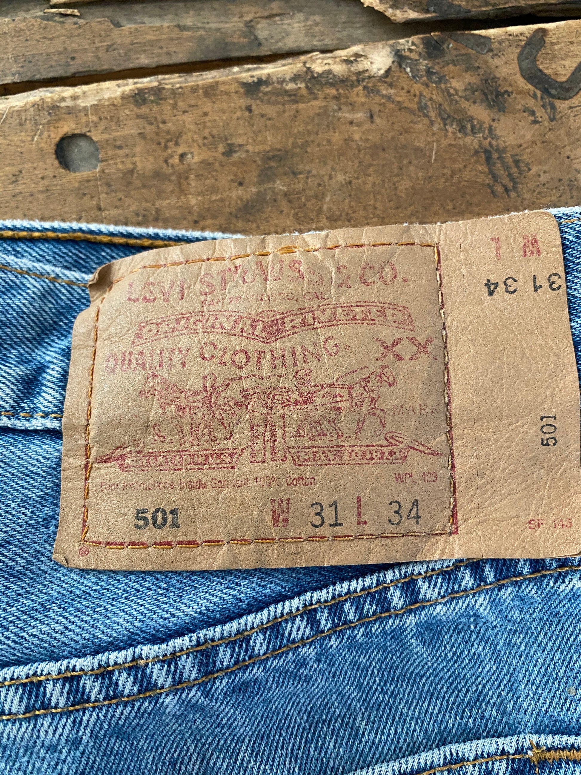 Levi's 501 Vintage Jeans Made In Mexico - Size 32x34 Blue