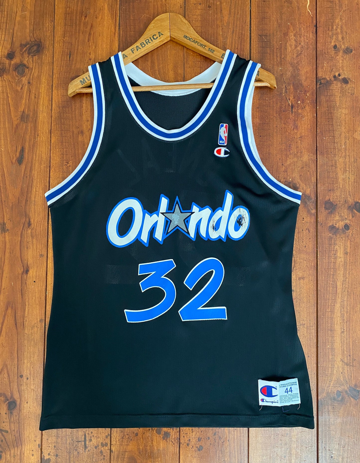 Size 44 VTG 90s Orlando NBA jersey, Player Oneal #32 Made In USA by Champion