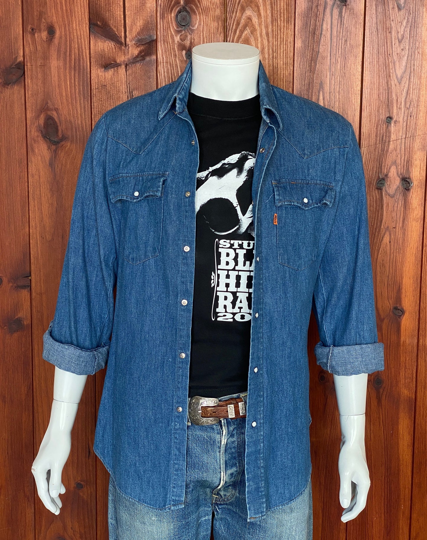 Small. Harley Davidson Sturgis 2000 vintage t shirt Made In USA