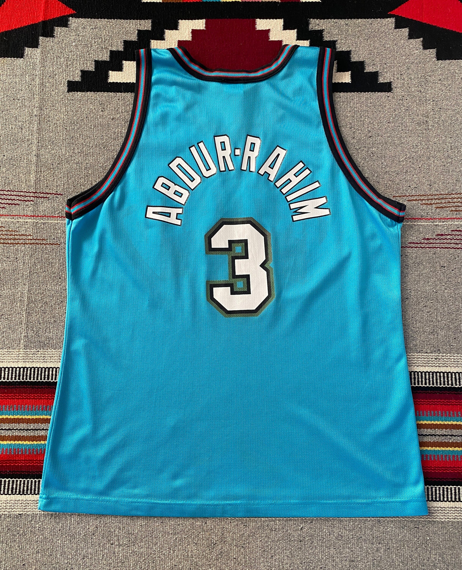 Vintage 90s NBA Grizzlies Abdur-Rahim #3 Champion jersey, size 44 - back view.