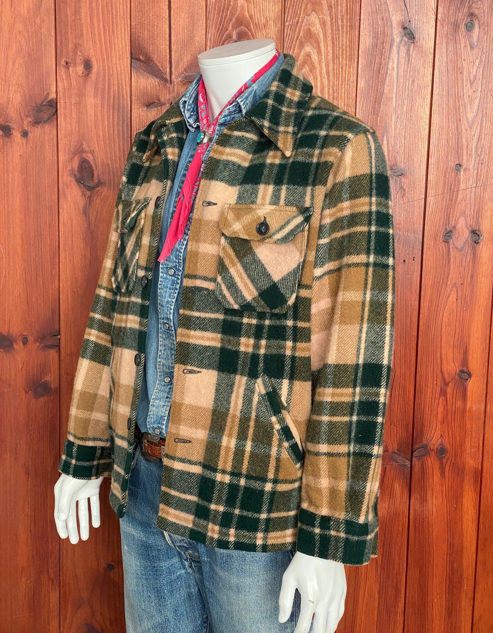 Size Large LL Bean Wool Vintage Jacket - Made in USA Quality