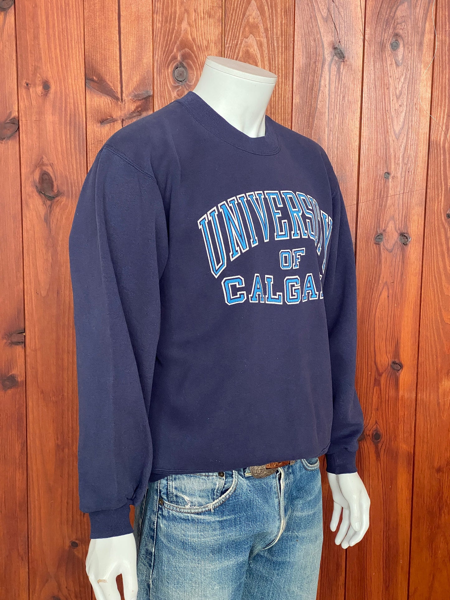 X Large. 90s Vintage sweatshirt Made In USA
