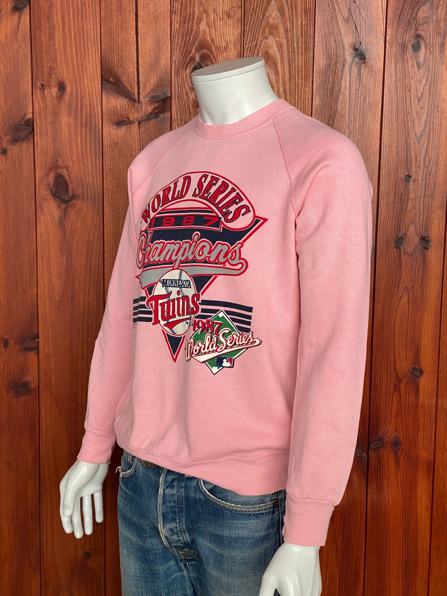 Large Vintage 1987 World Series Sweatshirt: Retro Apparel Made In USA