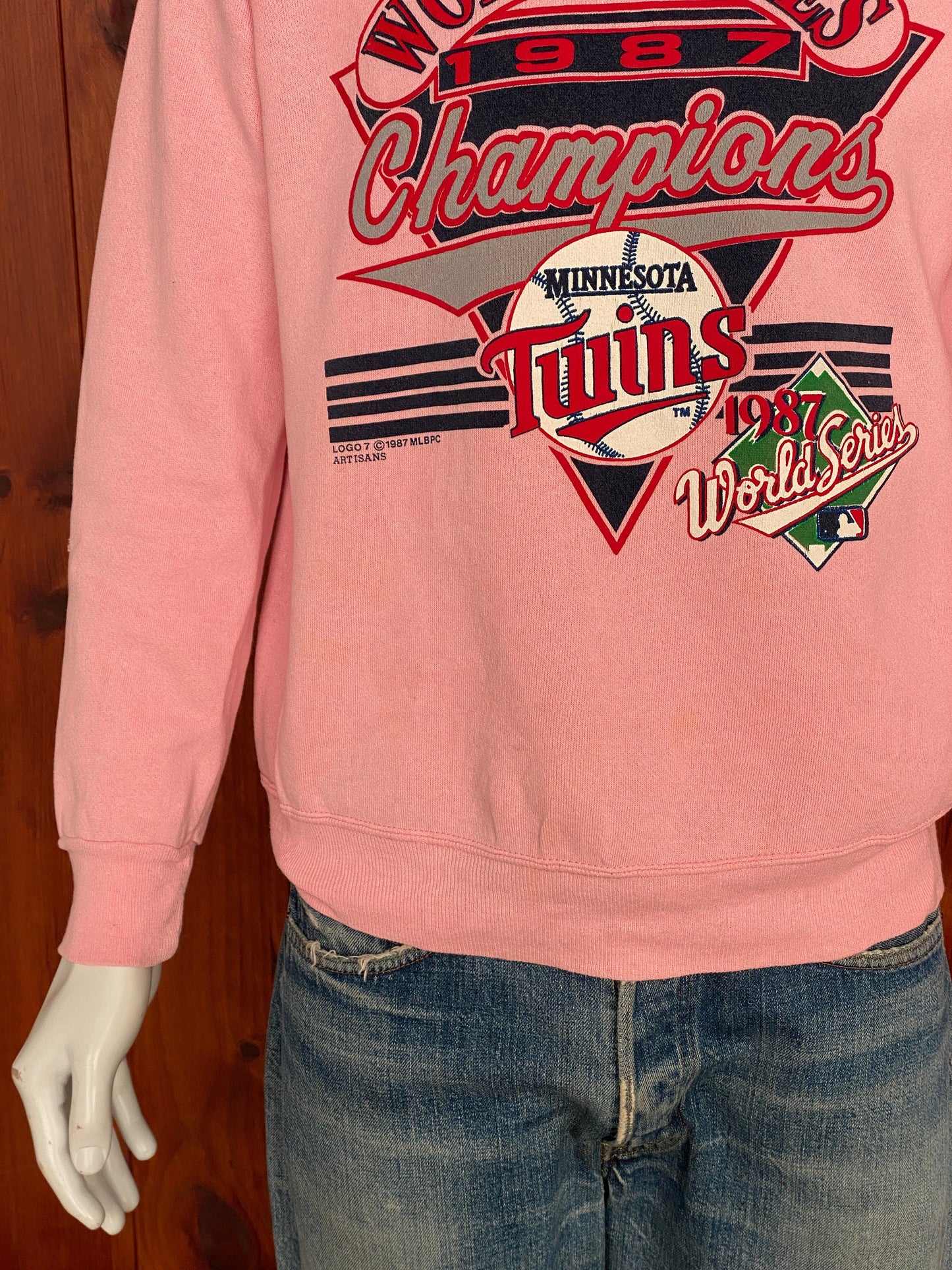 Large Vintage 1987 World Series Sweatshirt: Retro Apparel Made In USA