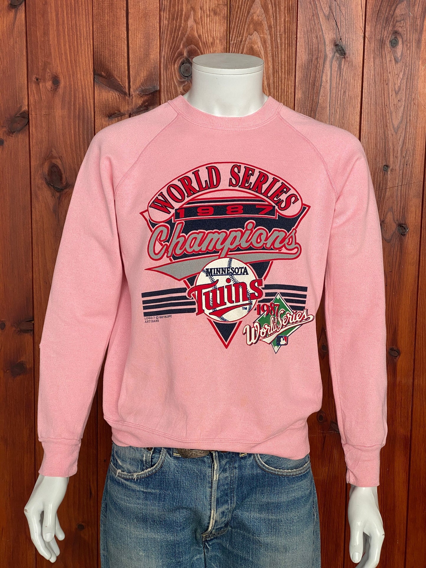 Large Vintage 1987 World Series Sweatshirt: Retro Apparel Made In USA