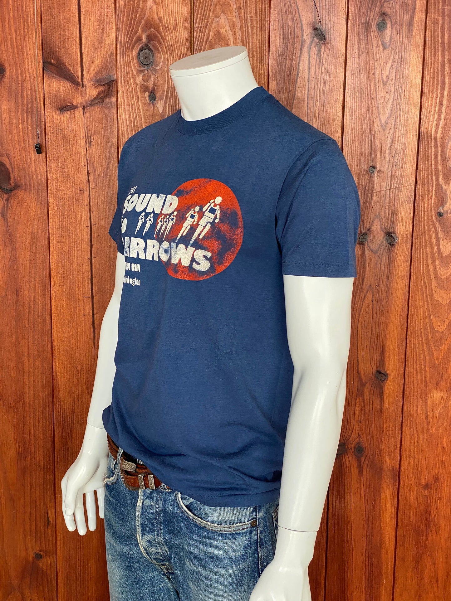 Large. Vintage 50/50 cotton 1983 t shirt Made In USA