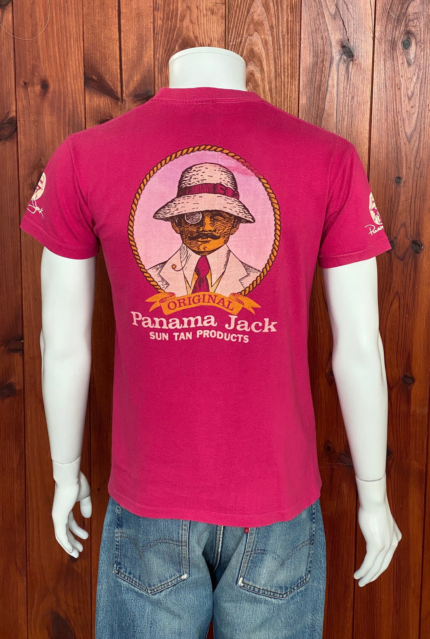 Large. Vintage 50/50 cotton 80s Panama Jack t shirt Made In USA