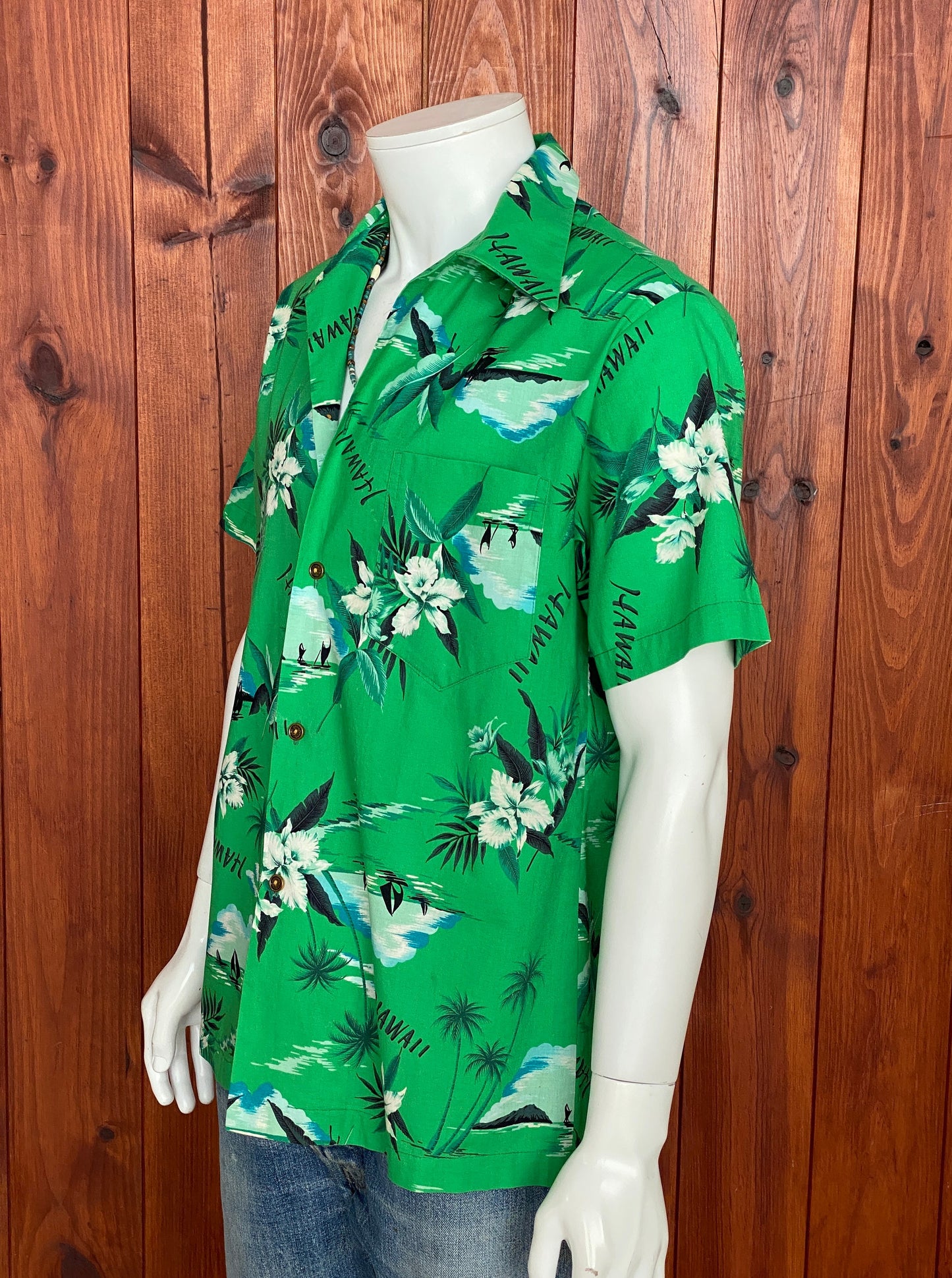 Large vintage 70s Hawaiian thin cotton shirt - retro island fashion.