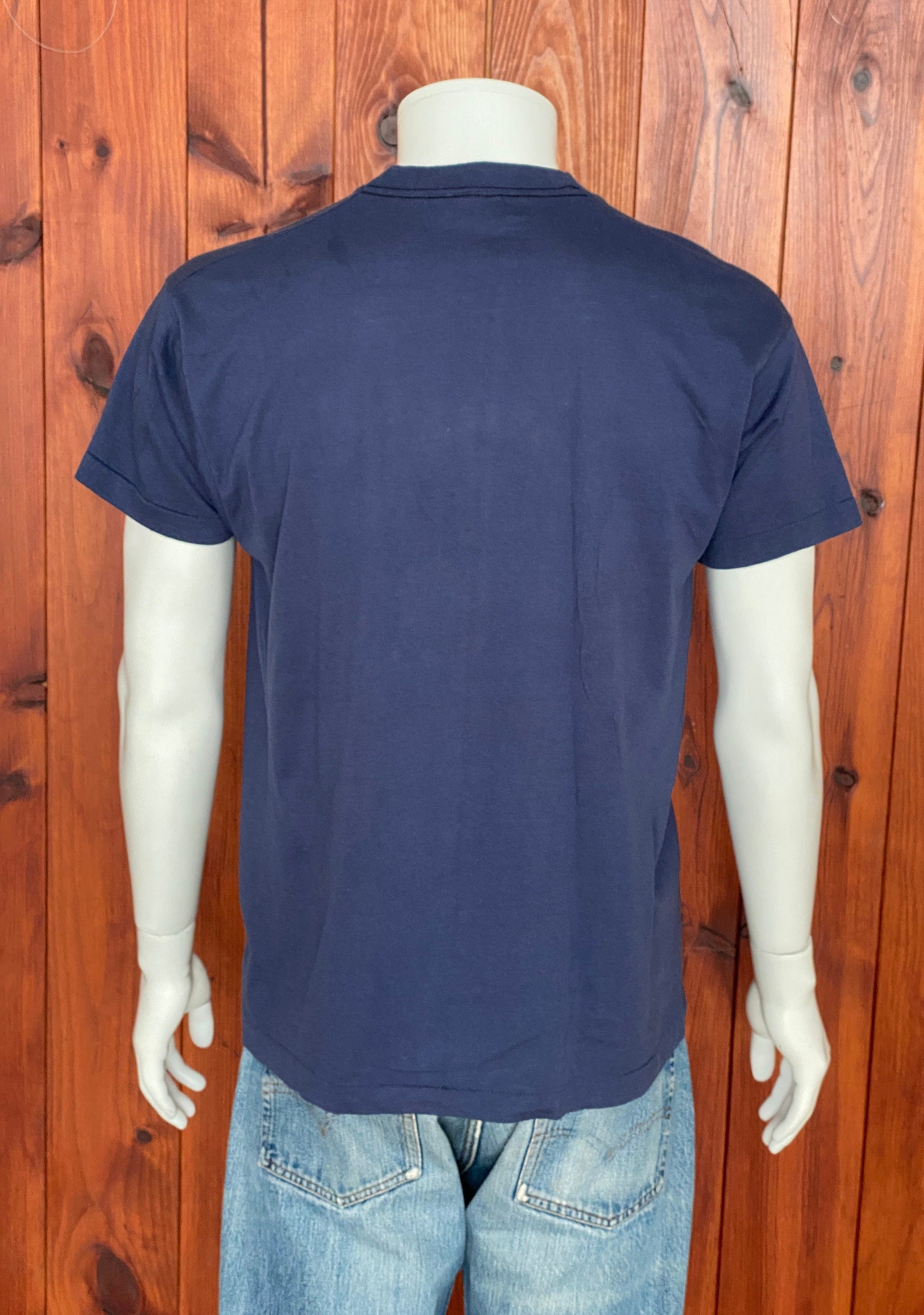 Vintage 80s T-Shirt - Size M | Made in USA | Retro Style