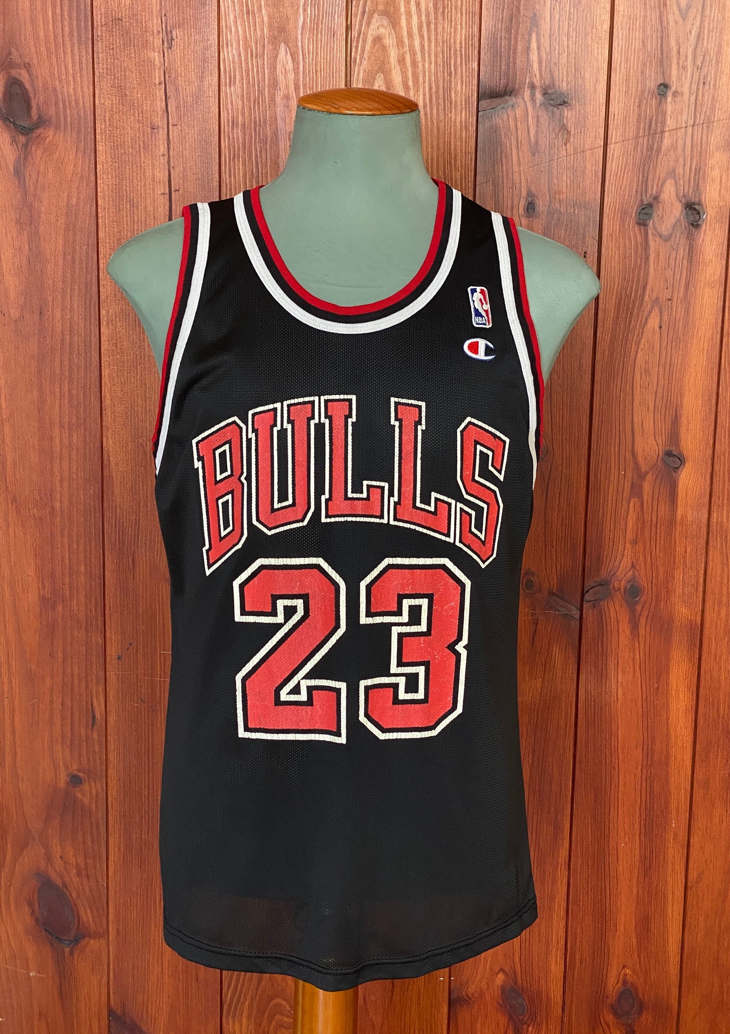 Vintage 90s Chicago Bulls Michael Jordan #23 NBA Jersey - Size 44